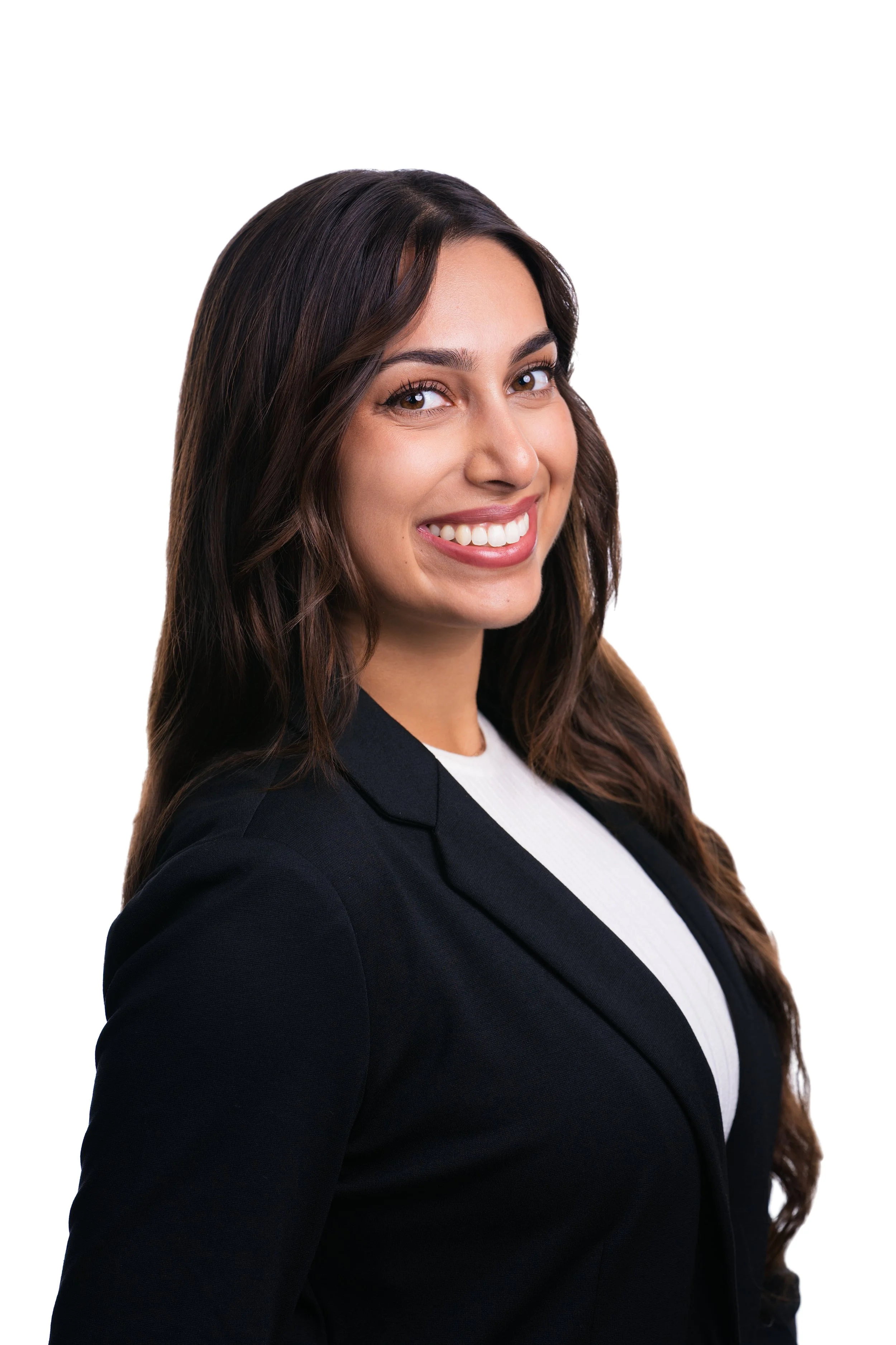 an image of Sohela Bedi smiling at the camera