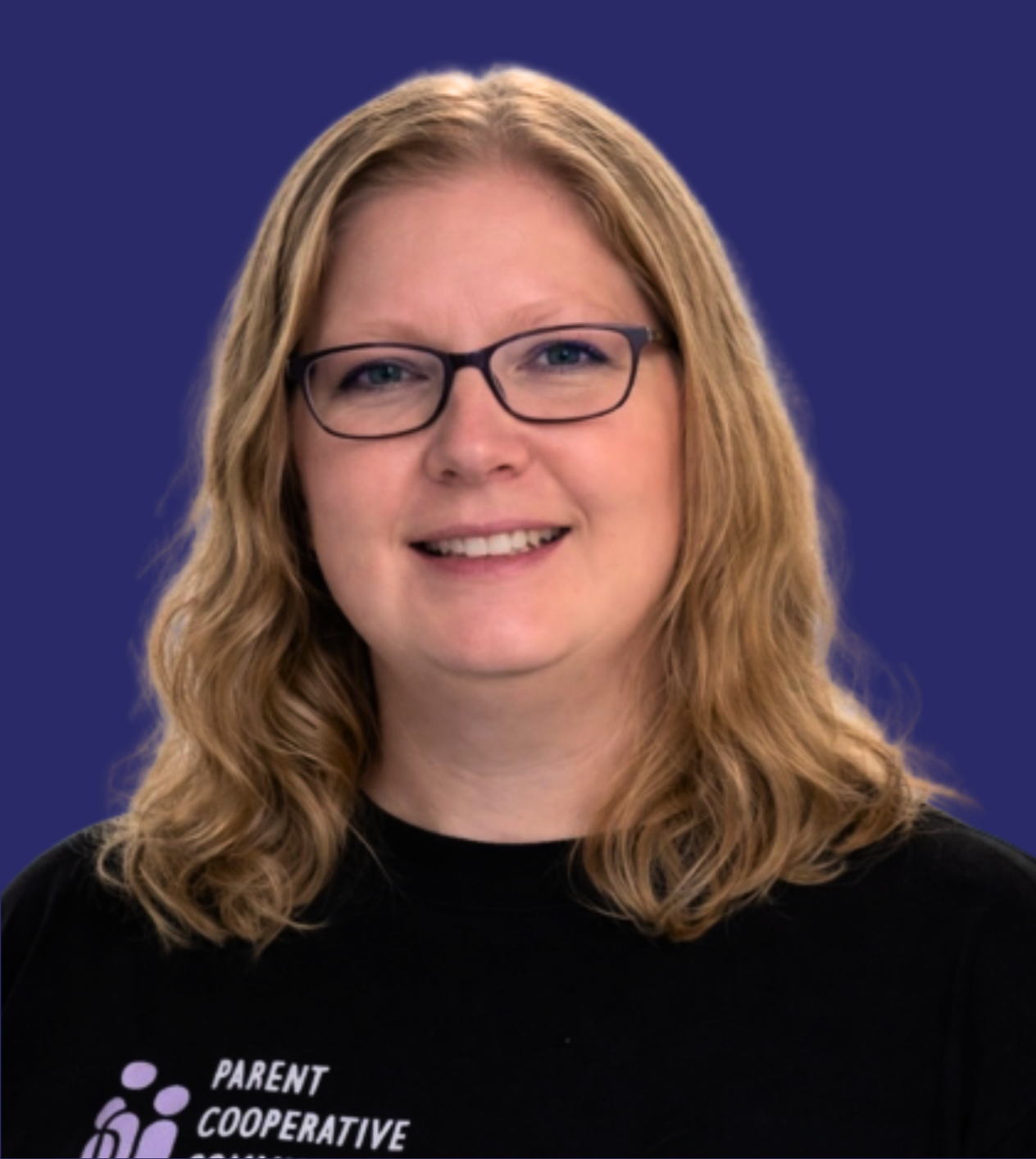 an image of Shauna Davis smiling at the camera