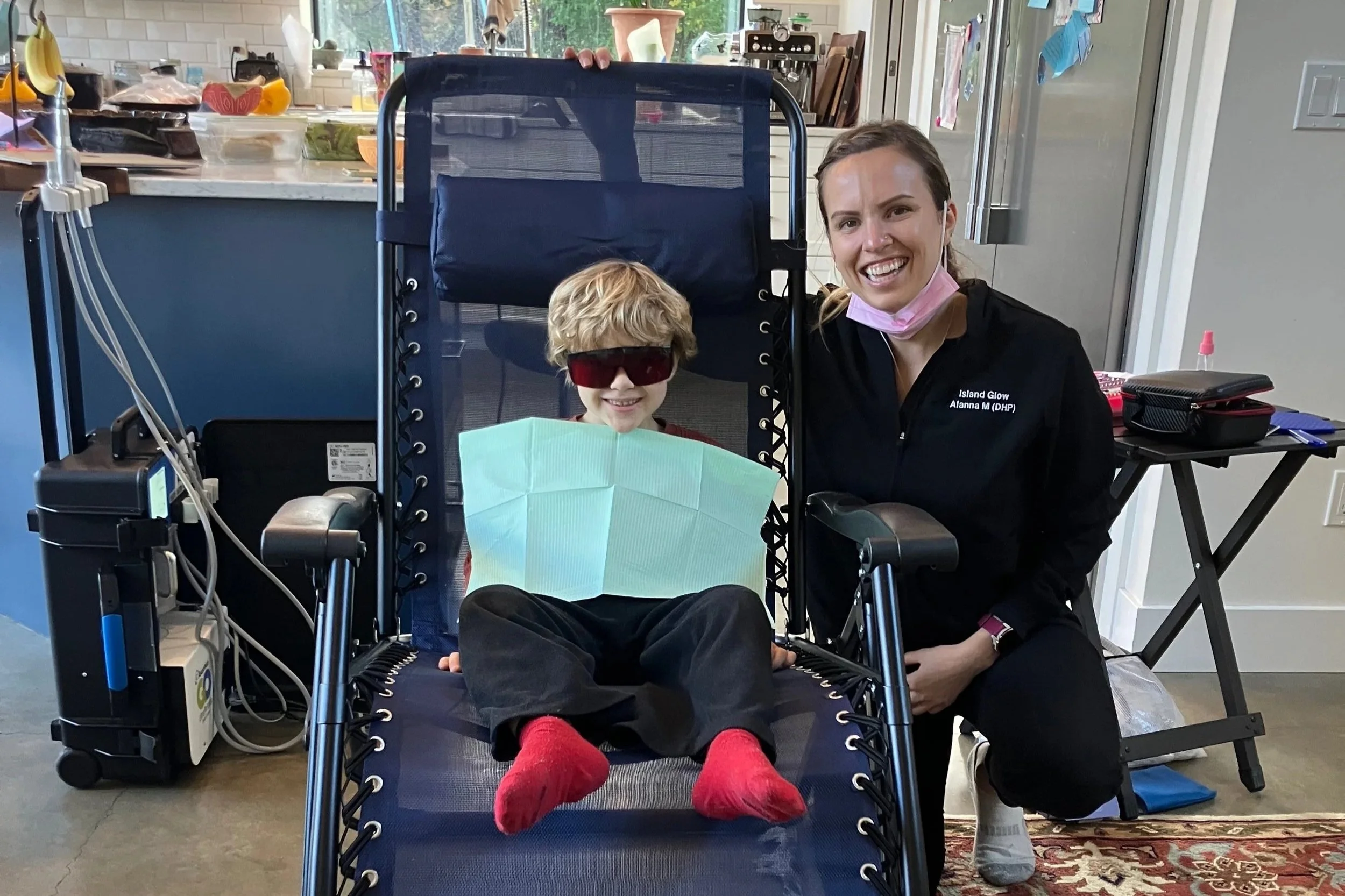 🦷 TOP 5 BENEFITS OF AT-HOME TEETH CLEANING IN THE COMOX VALLEY