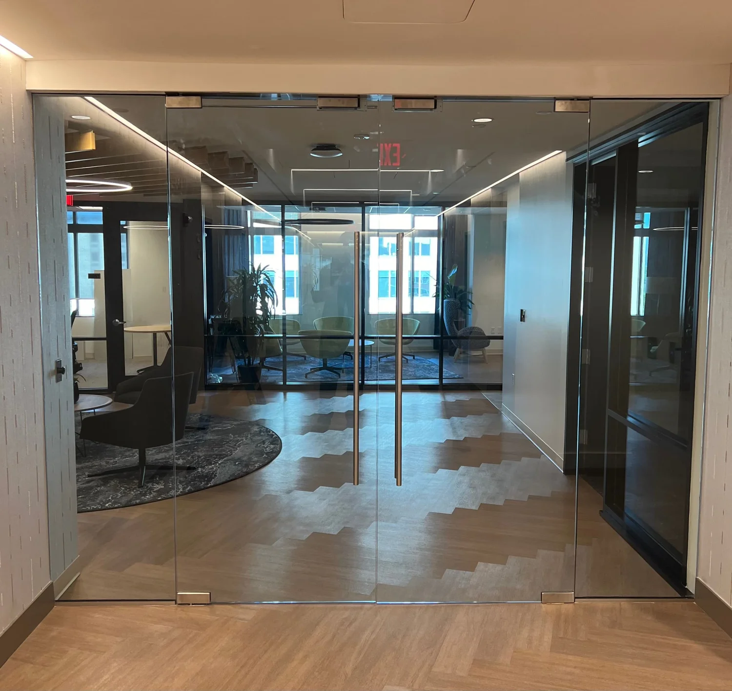 RL Door Services - Commercial Door Contractor