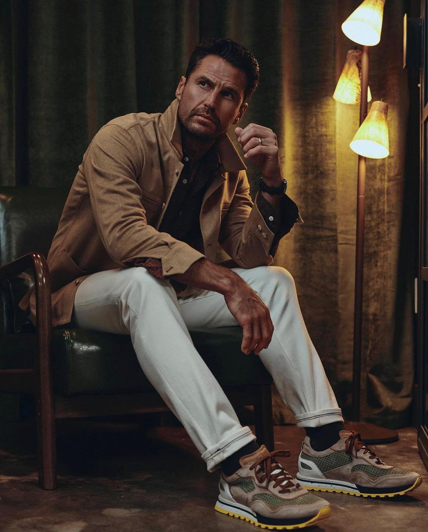 Need to brood over the shoot a little? Take a break in our green room and have yourself a smolder. 
#shotatterminus
@tomjamesclothing 
CD: @matthewtperez 
PH: @mikemielcarz