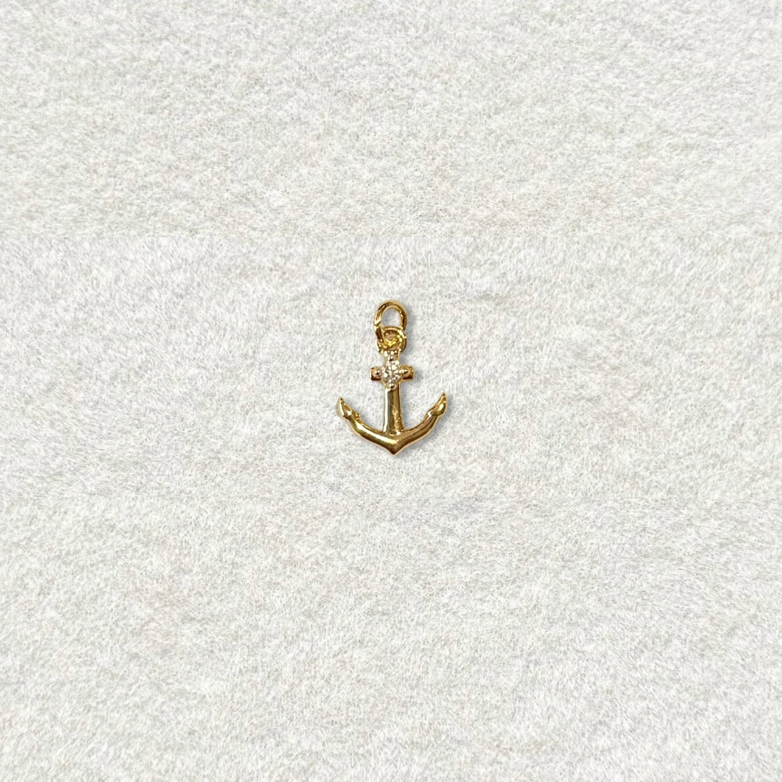 18K CZ Anchor Charm