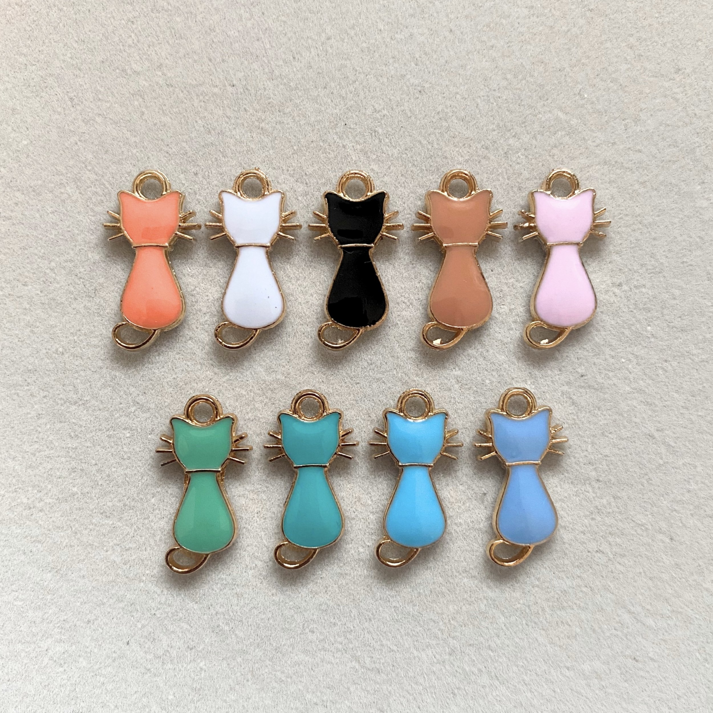 Skinny Cat Charm