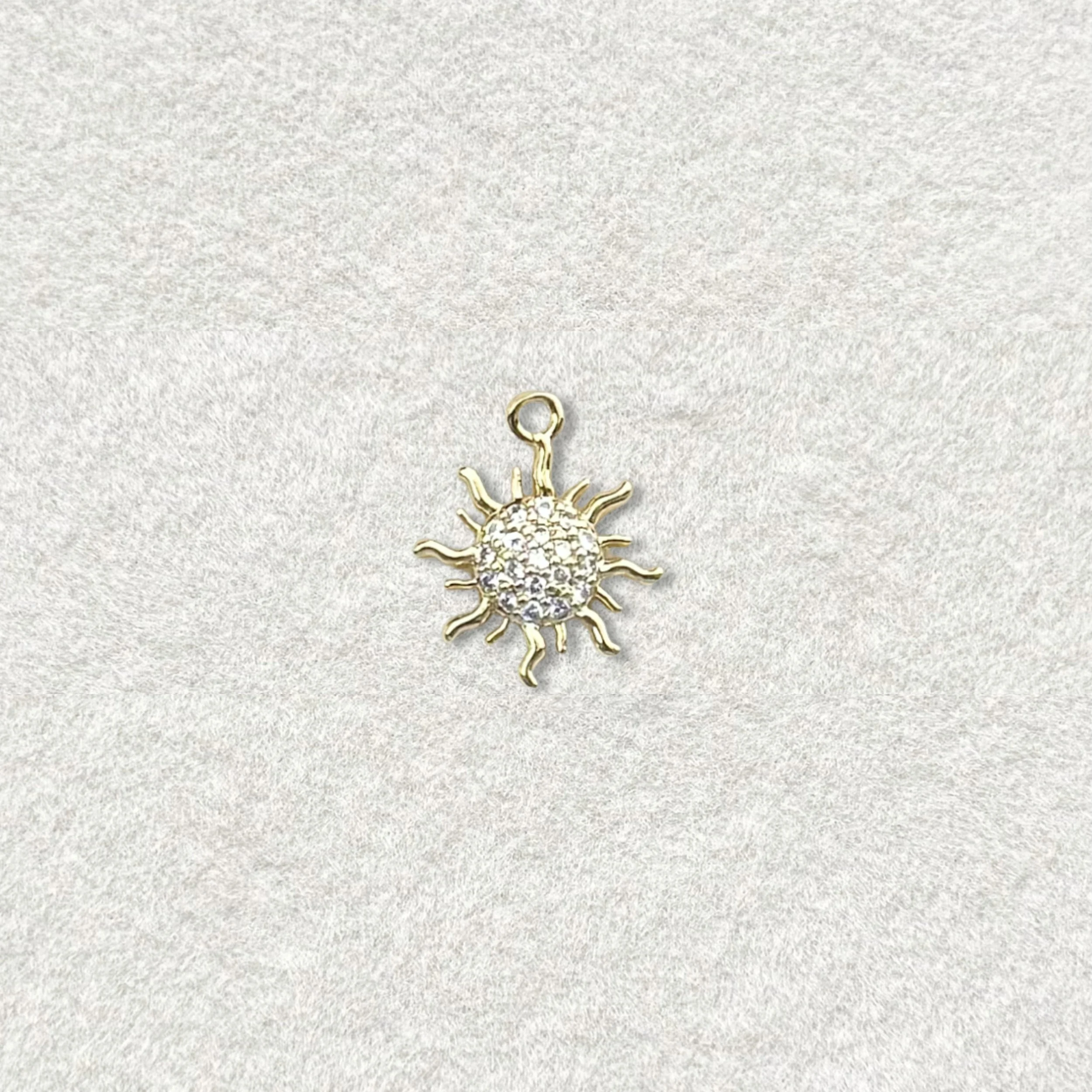 18K CZ Sun Charm