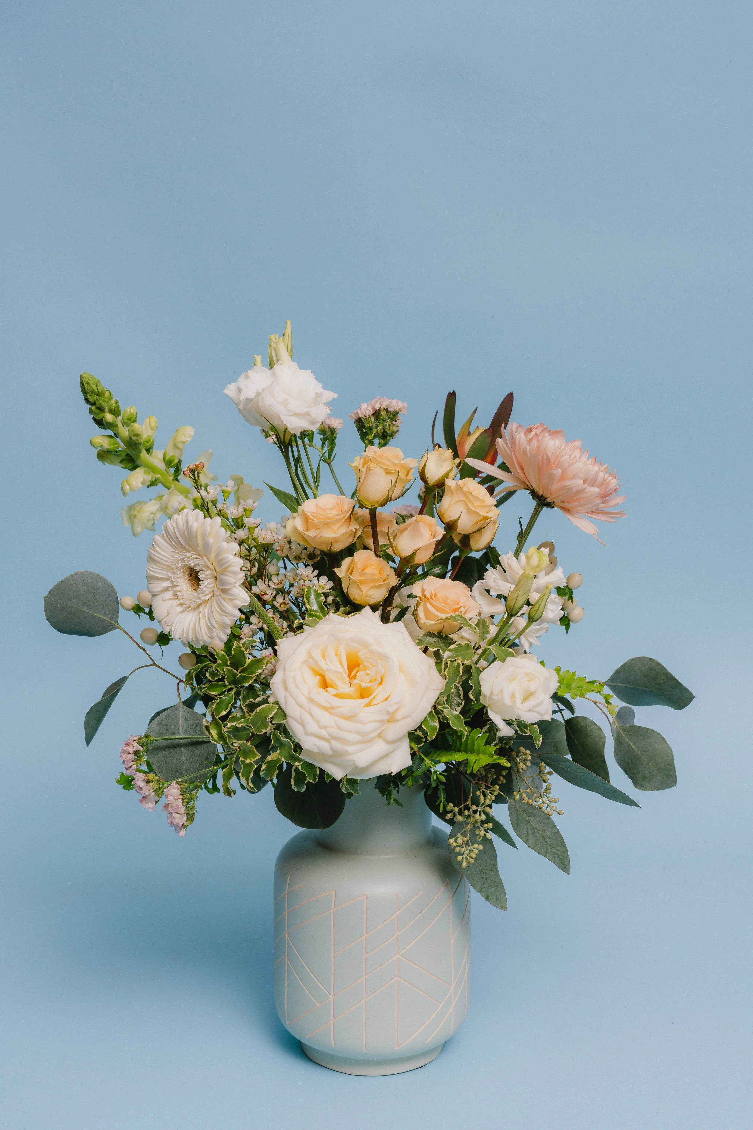 soft & flowy in Joyful vase