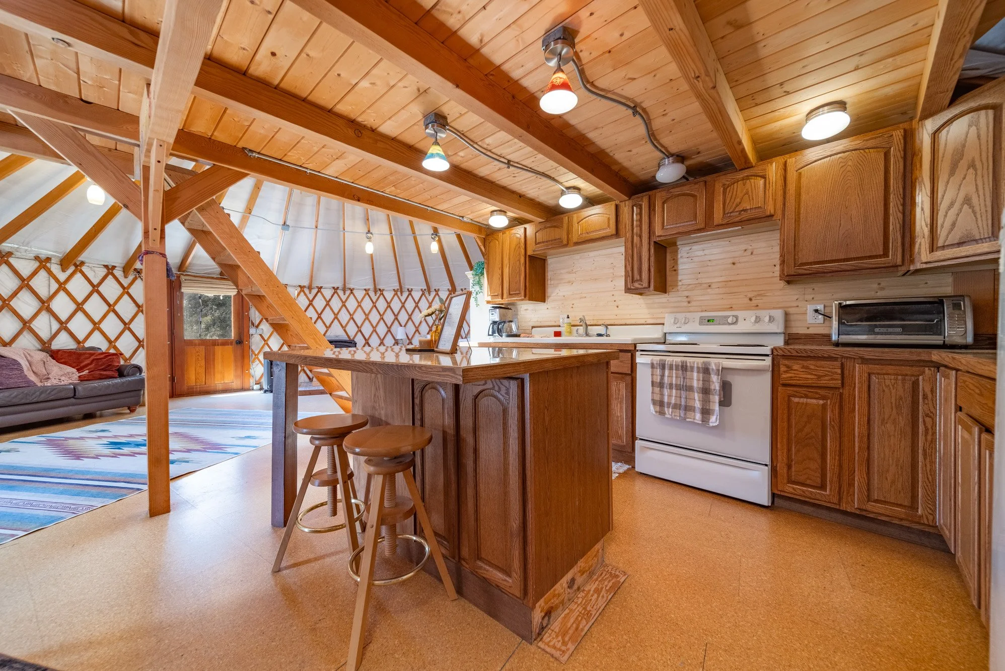 Yurt AirB&B-8.jpg