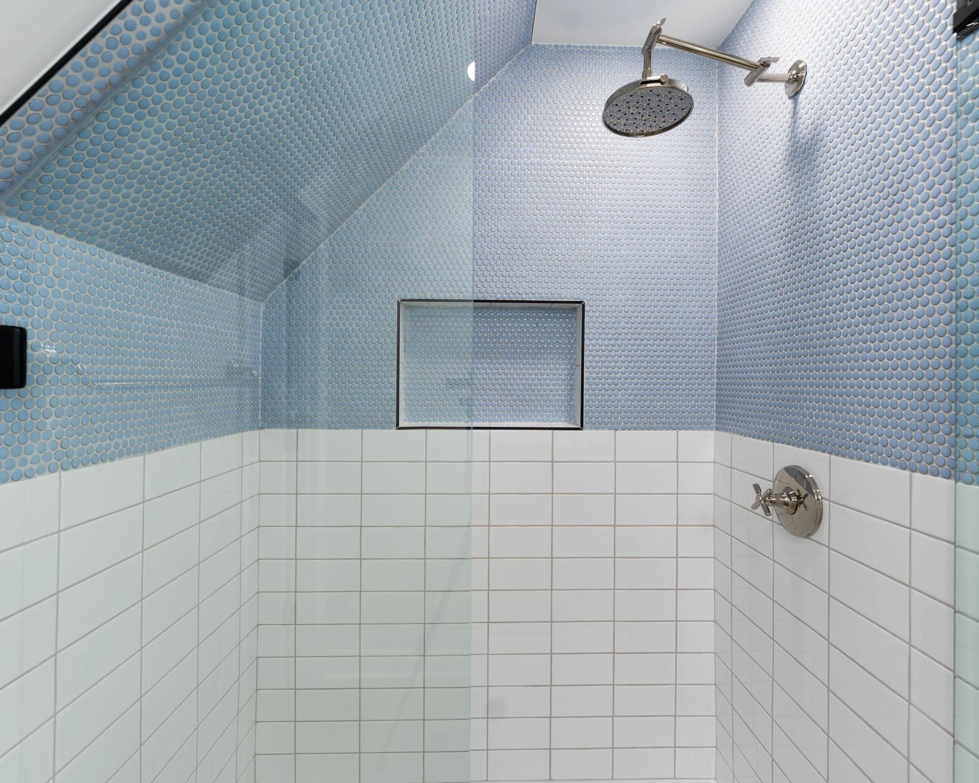 Historic Davidson House - Loft Bathroom