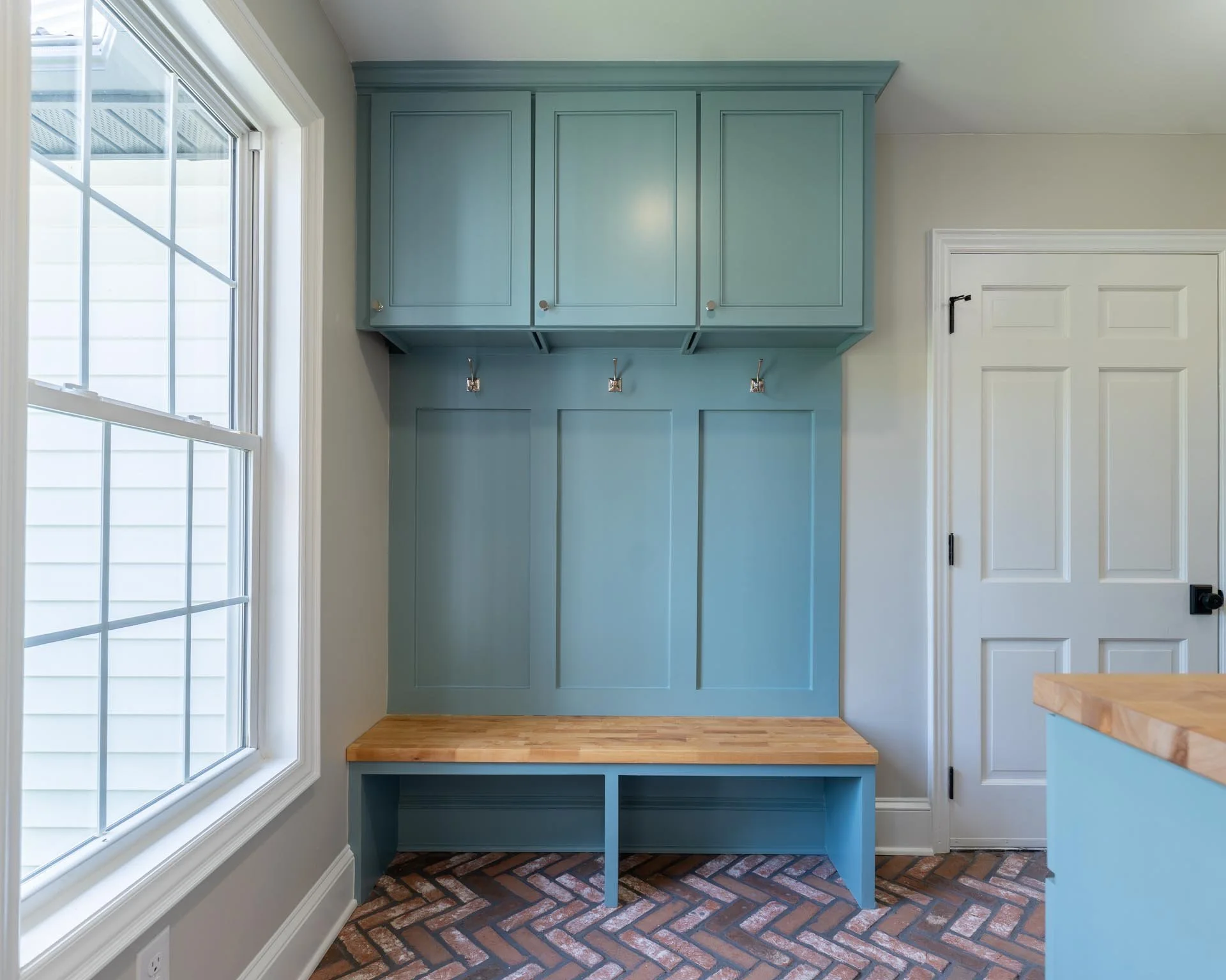 Historic Davidson House - Mudroom
