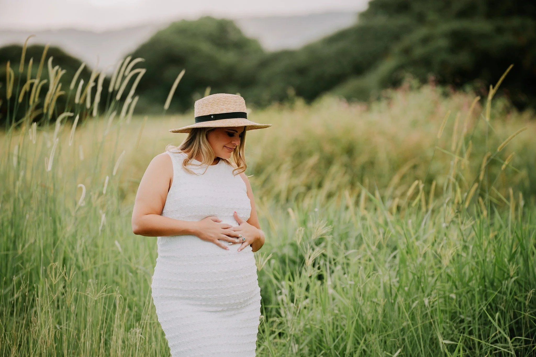 I&rsquo;ve been absolutely shocking at posting lately&hellip; and honestly, that one&rsquo;s on me.
Between back-to-back Christmas minis and then locking myself away in the editing suite to get every single gallery finished, socials had to take a bac