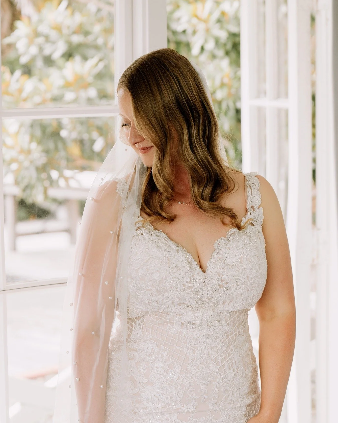 🤍 Destination weddings are always epic &mdash; who doesn&rsquo;t love jumping on a plane to capture adventures abroad&hellip; even if it is a whole lot colder than the Gold Coast!
Documenting the magic is one thing &mdash; but it&rsquo;s only when I