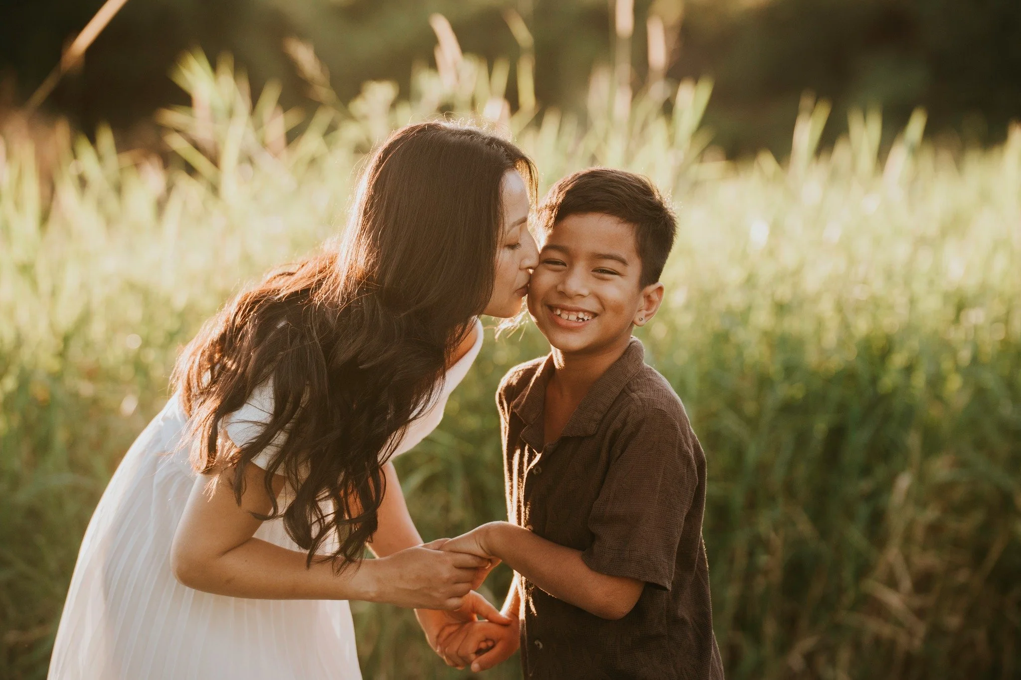 Family photos don&rsquo;t have to be perfectly posed. Run, play, get a little wild and just let the kids have fun. When we do that, we capture your family exactly as they are &mdash; perfectly you.
After years of photoshoots together &mdash; weddings