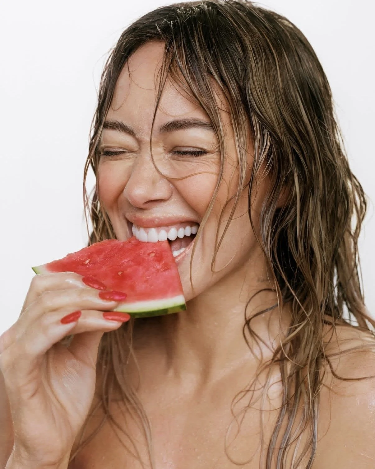 Nails by Candace Kim (@candacevkim) for Hilary Duff for Bath & Body Works campaign