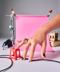 SDG_Nectarine2025_Hands_0274 nails candacevkim.png