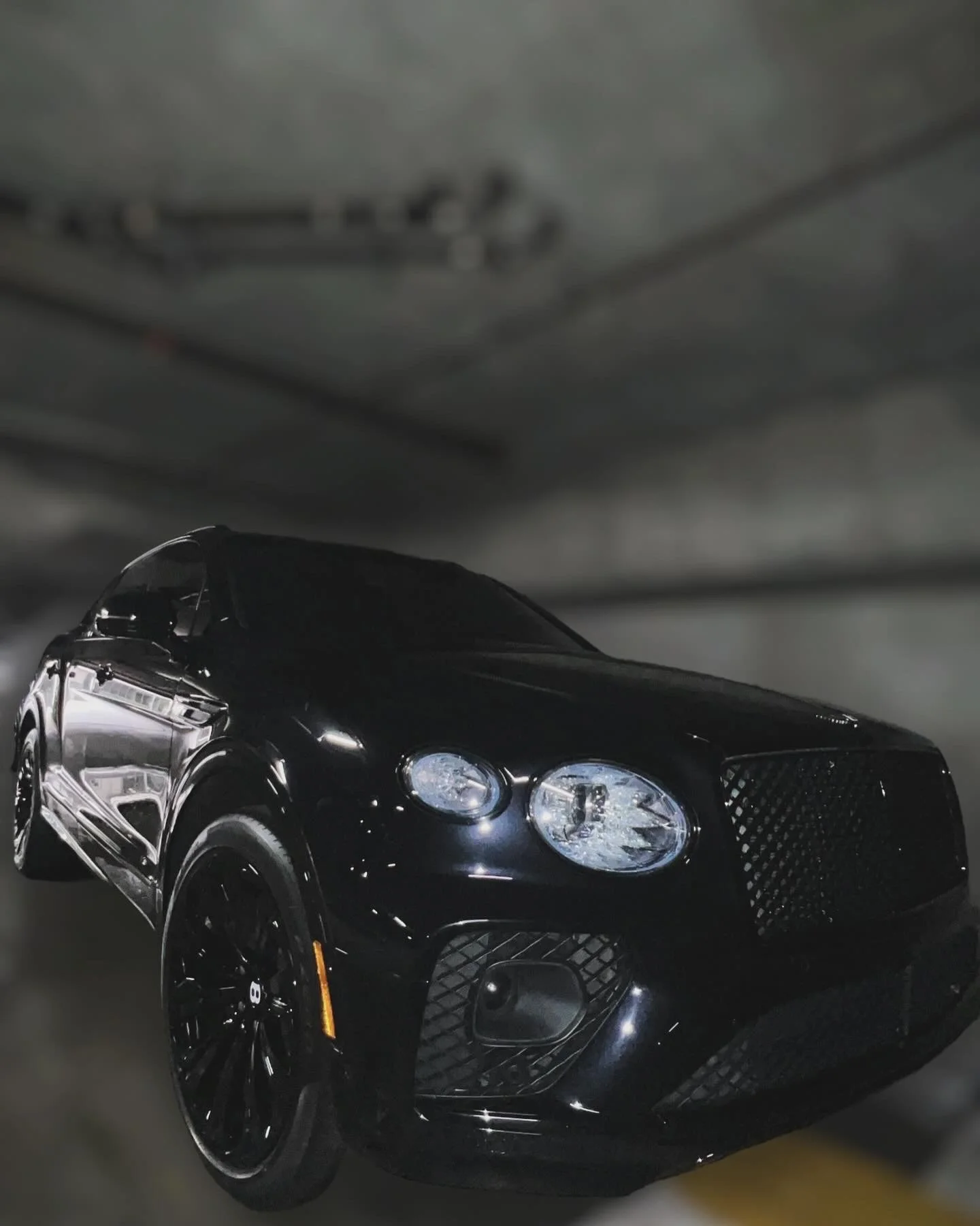 Sandra's Bentley received our Mini Detail. Check out her work on Instagram @thearabianprincess 1M Followers 