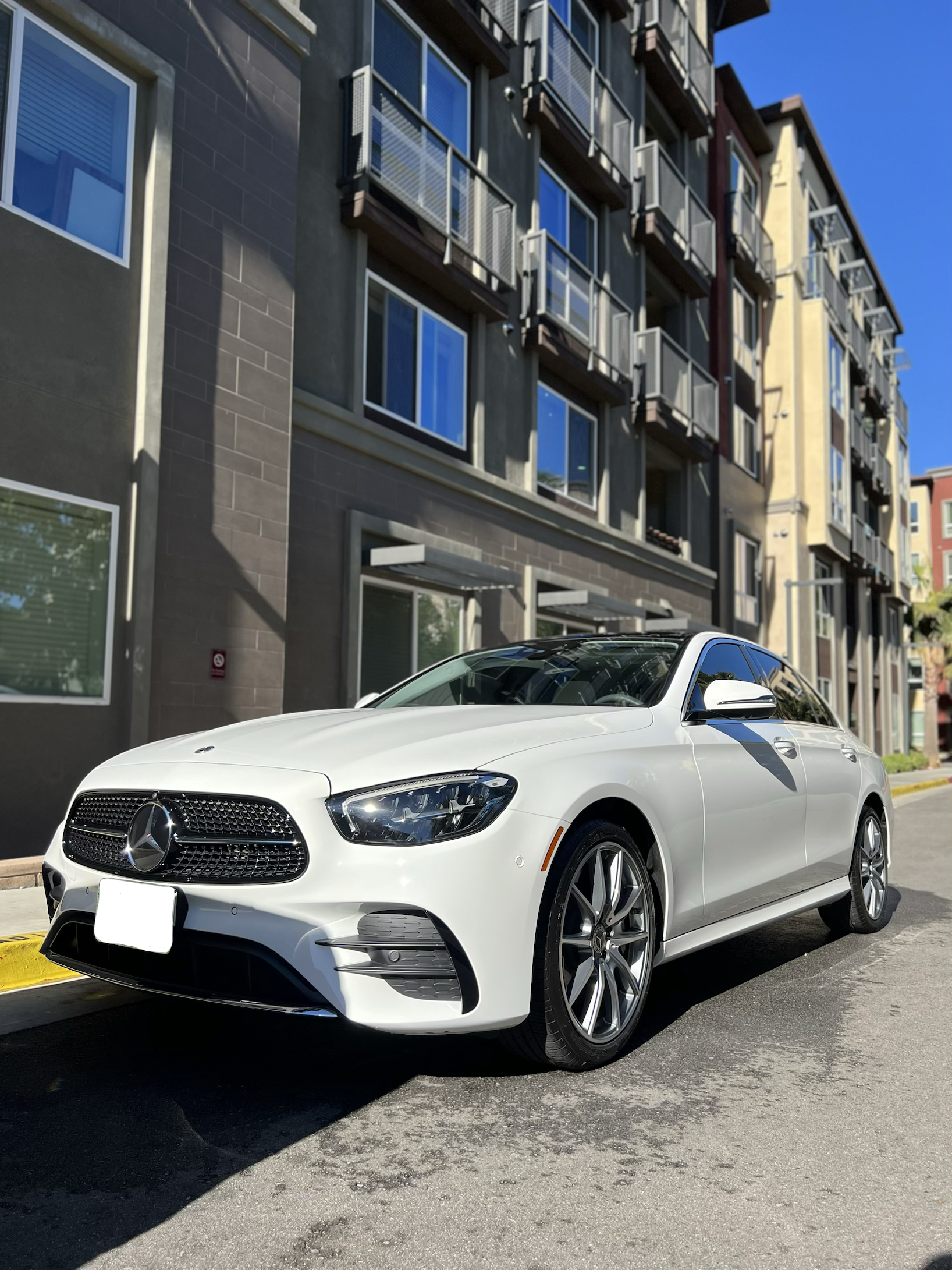 Paris Mercedes received our Mini Detail. Check out her work on Instagram @parisdollxo 11k Followers 