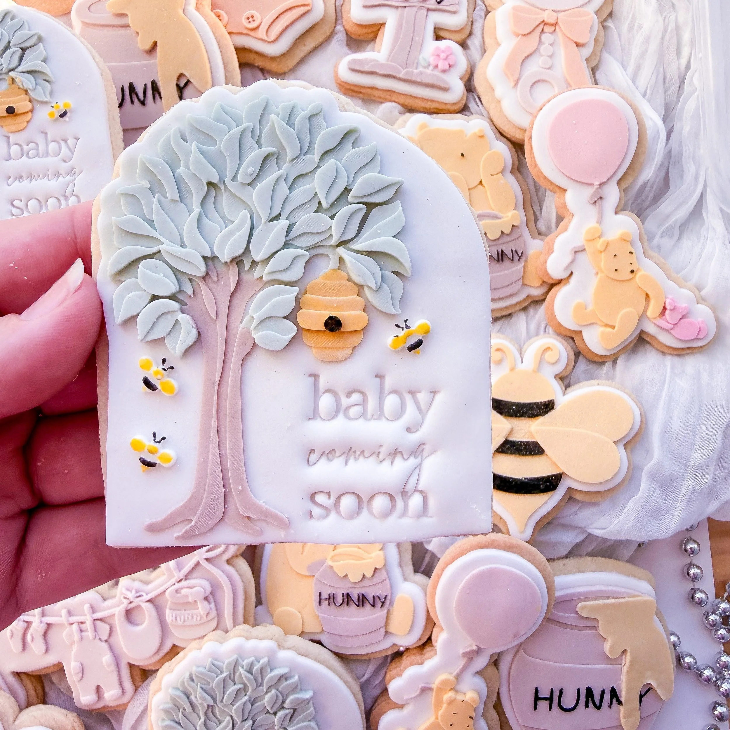 🍯✨ Sometimes the sweetest moments arrive when you least expect them&hellip;

I know I&rsquo;ve been a little&hellip; okay, a lot&hellip; MIA on socials lately. 🙈 While my feed has been quiet, my kitchen hasn&rsquo;t! I&rsquo;ve been busy behind the