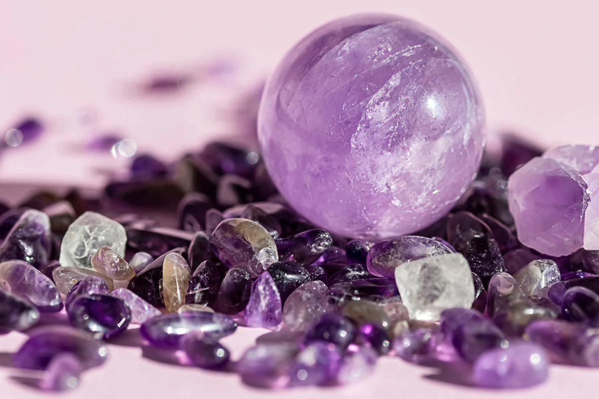 Psychic Healing with Amethyst: Unlocking Spiritual Clarity &amp; Inner Peace