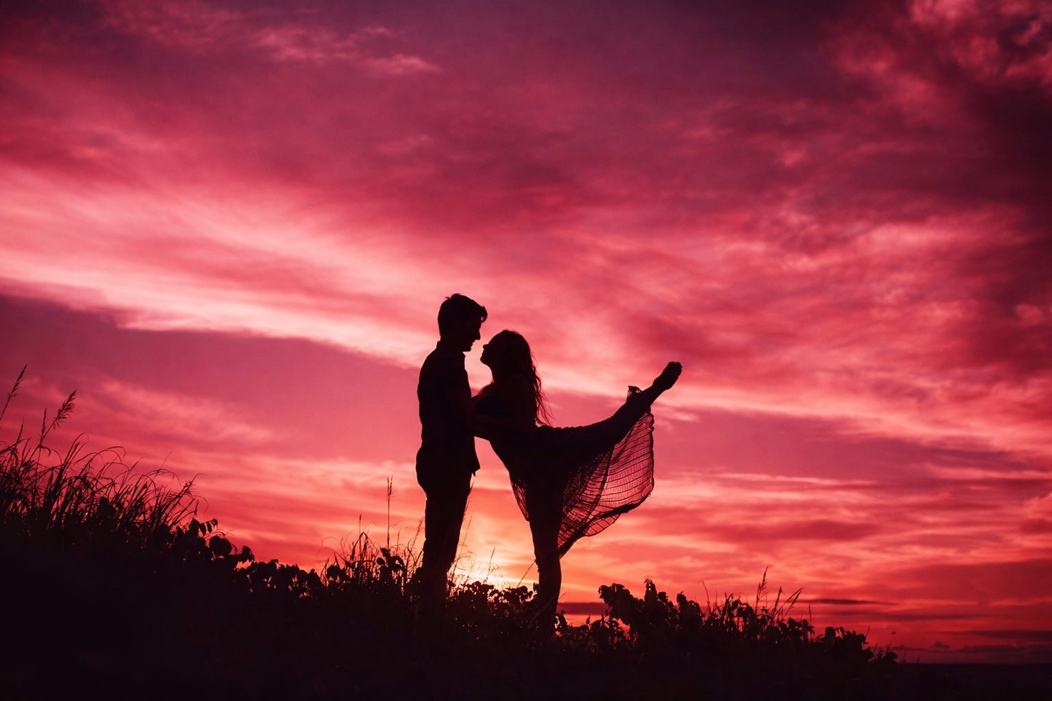 Reuniting Lovers This Valentine’s Day in Los Angeles