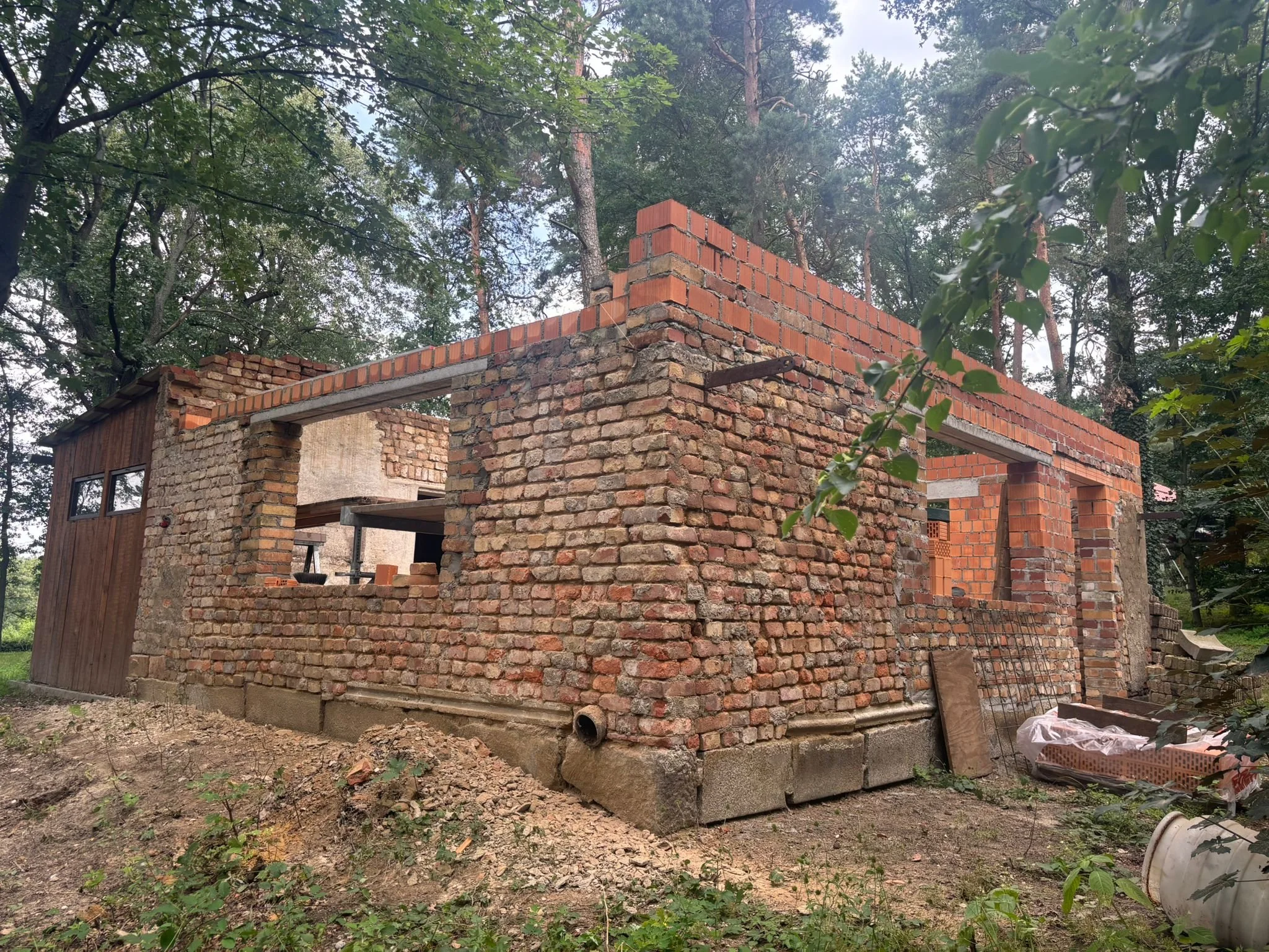 Schuppen Anfang 8.jpeg