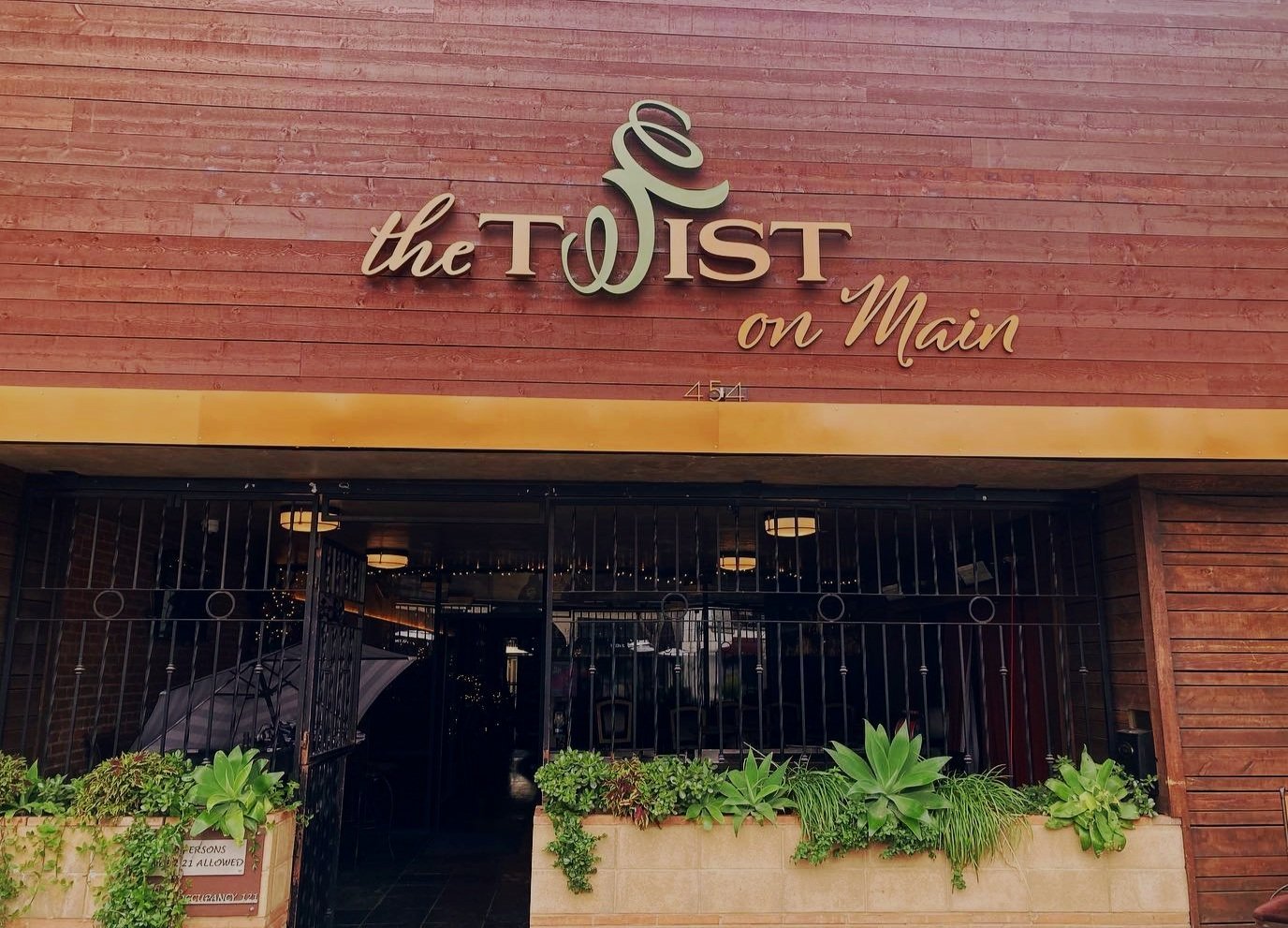 The Twist on Main: Ventura, CA