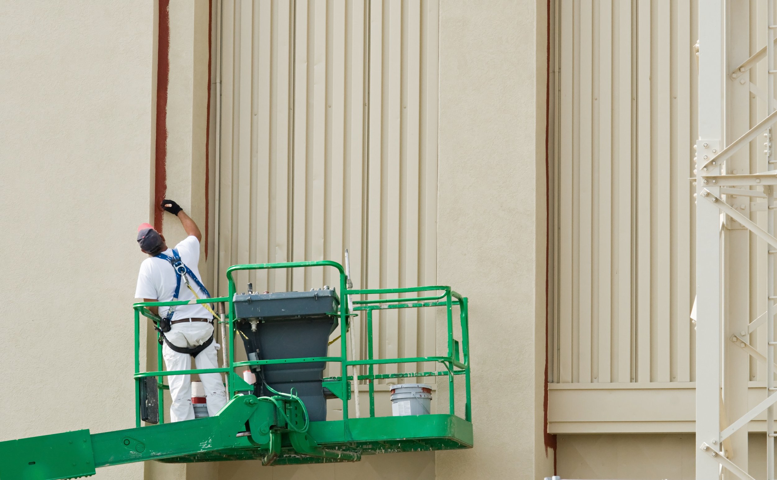 Renting-an-Aerial-Lift-for-Painting.jpg