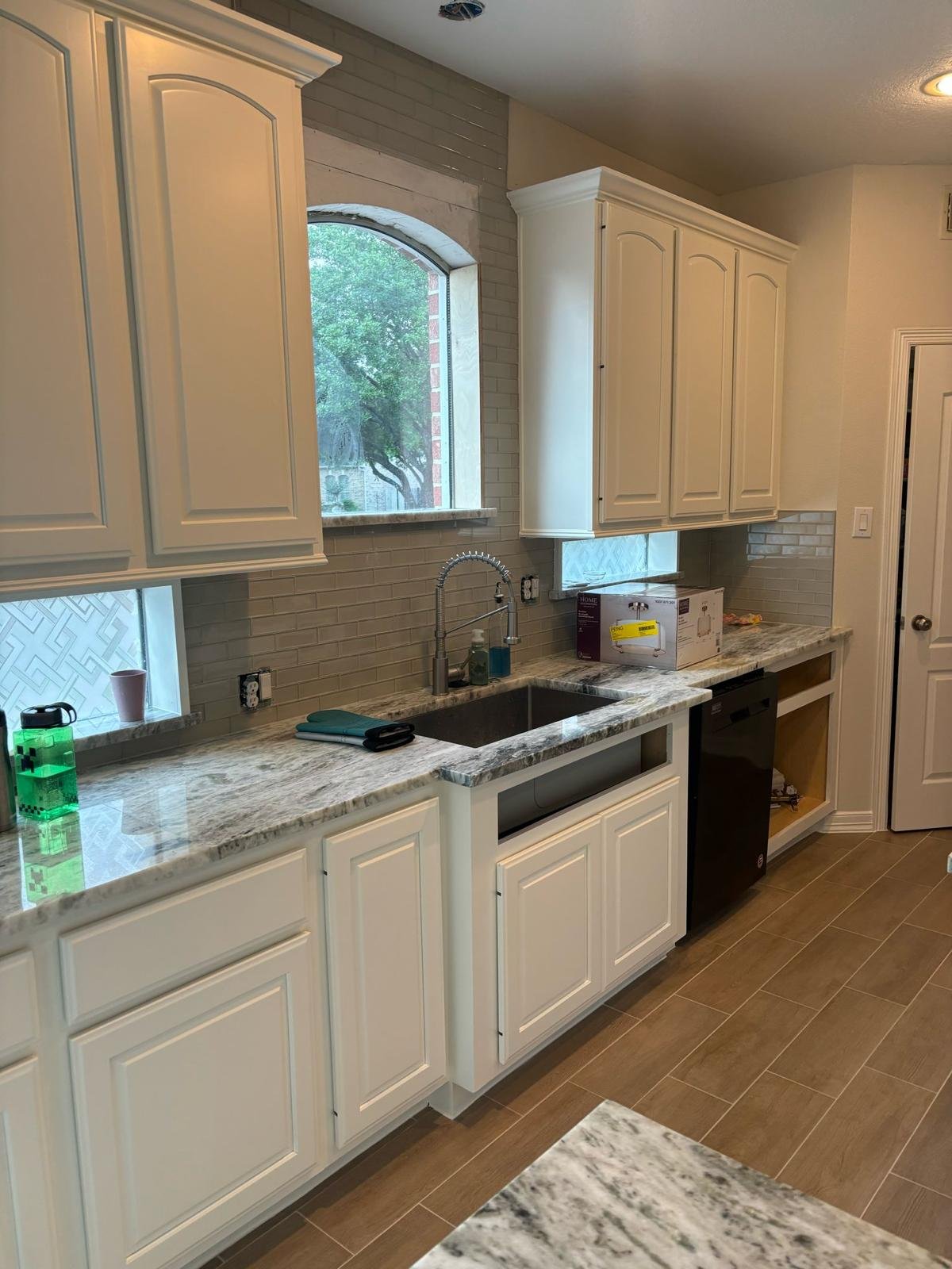 Kitchen luxury painters