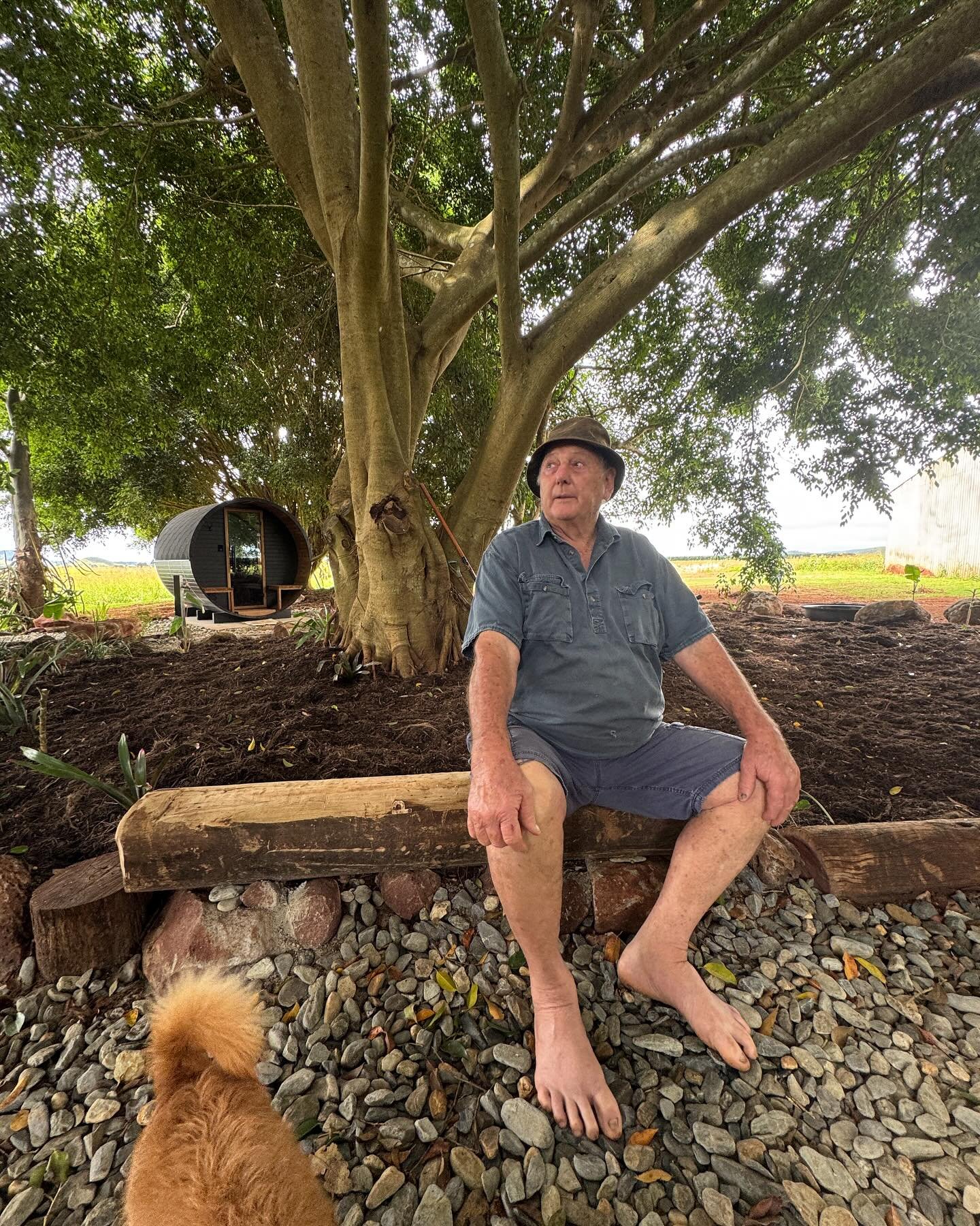 This is my dad.
He&rsquo;s 84.
His nickname is Bigfoot.
Australian born to Italian migrant parents.
A third-generation farmer,
now holding two generations of farmers below him.

Because of my dad&rsquo;s love for the land and all that it provides,
I&