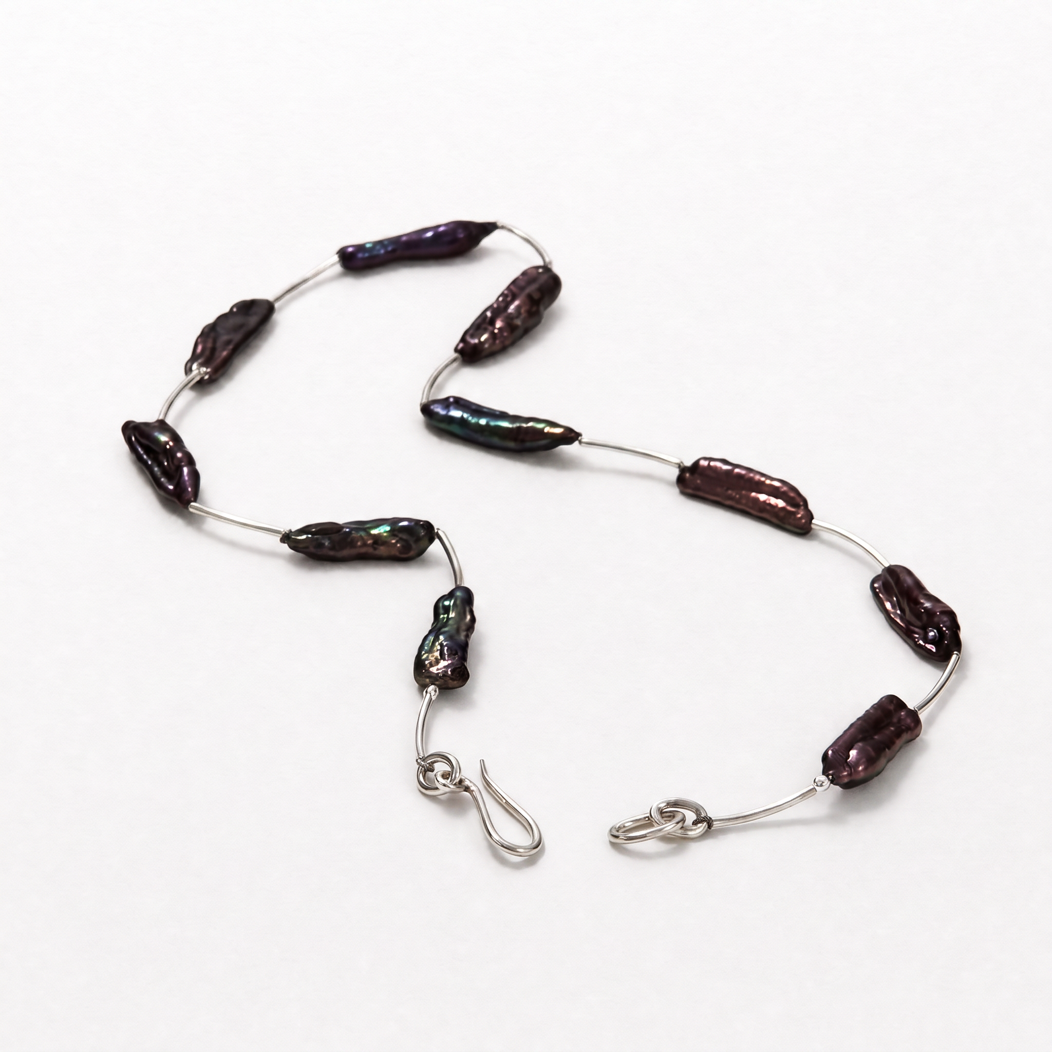 stick pearl purple necklace