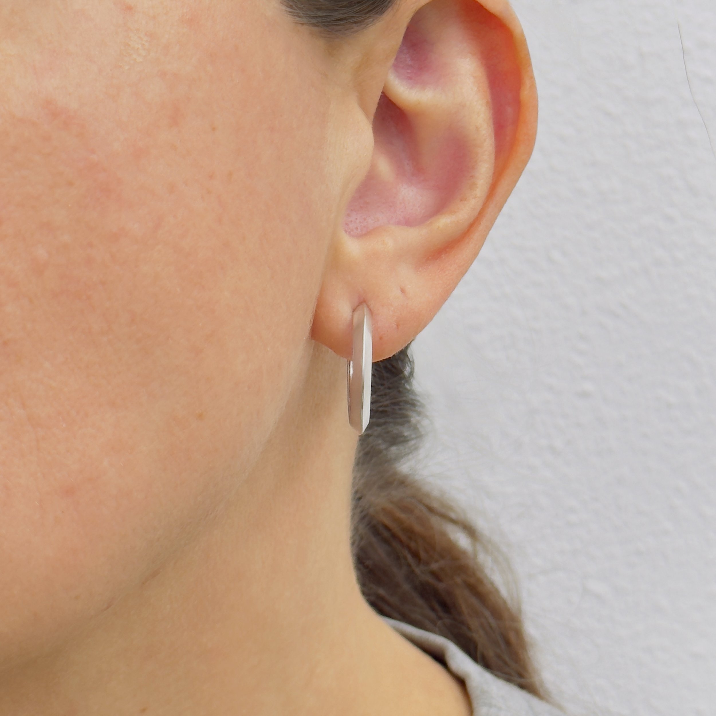 leila silver hoops