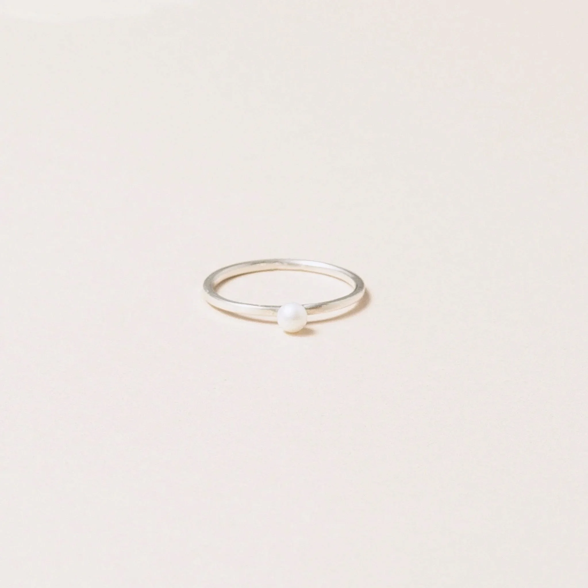 mini%252Bpearl%252Bring%252Bsilver.jpg