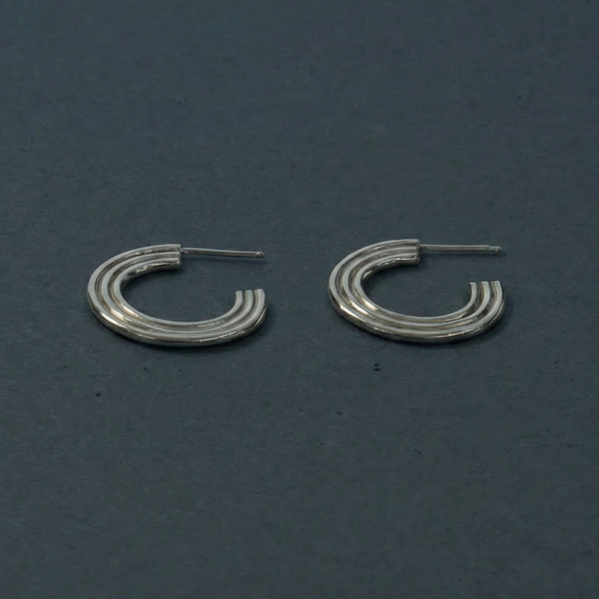 spiral silver hoop earrings