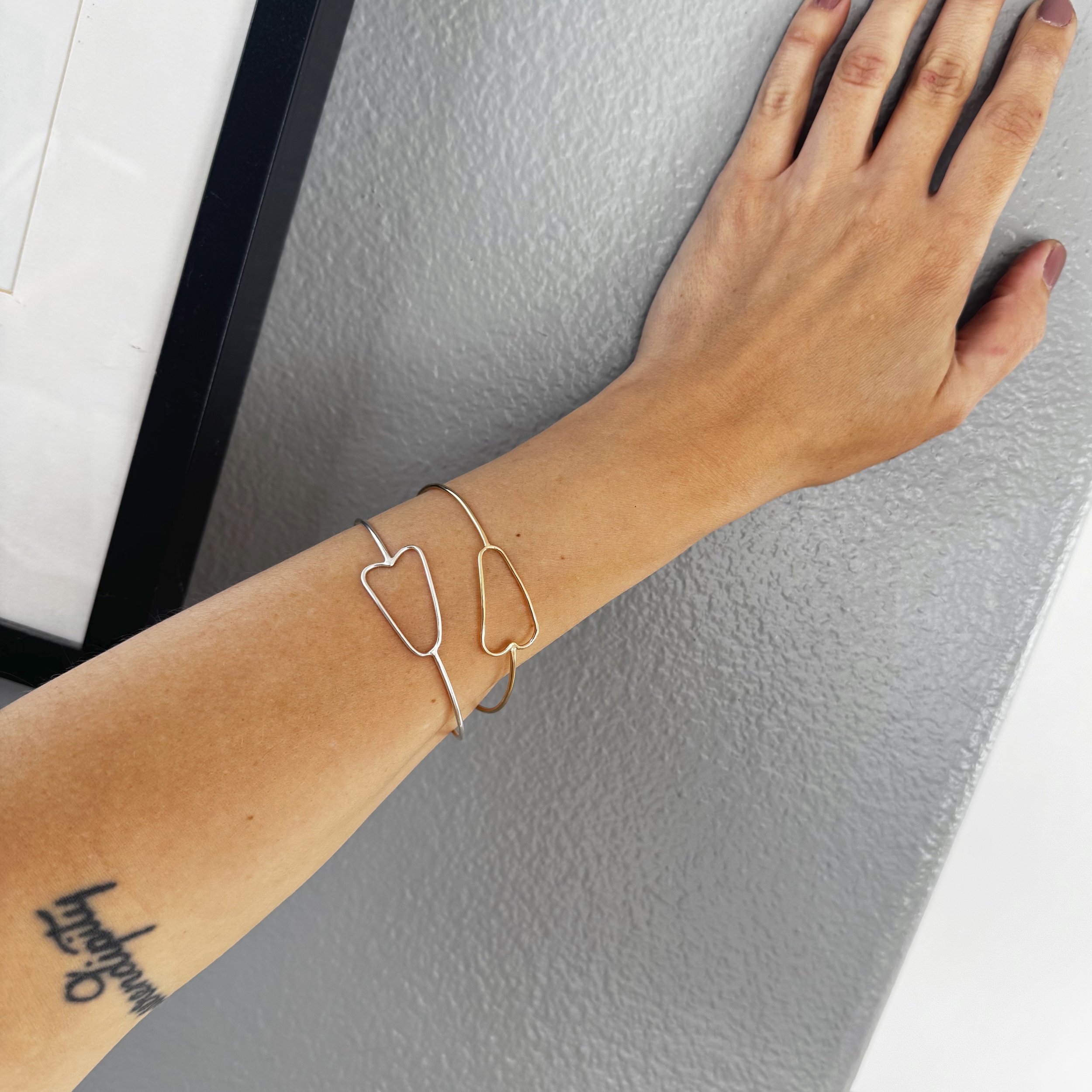 Heart bracelet bangle gold silver