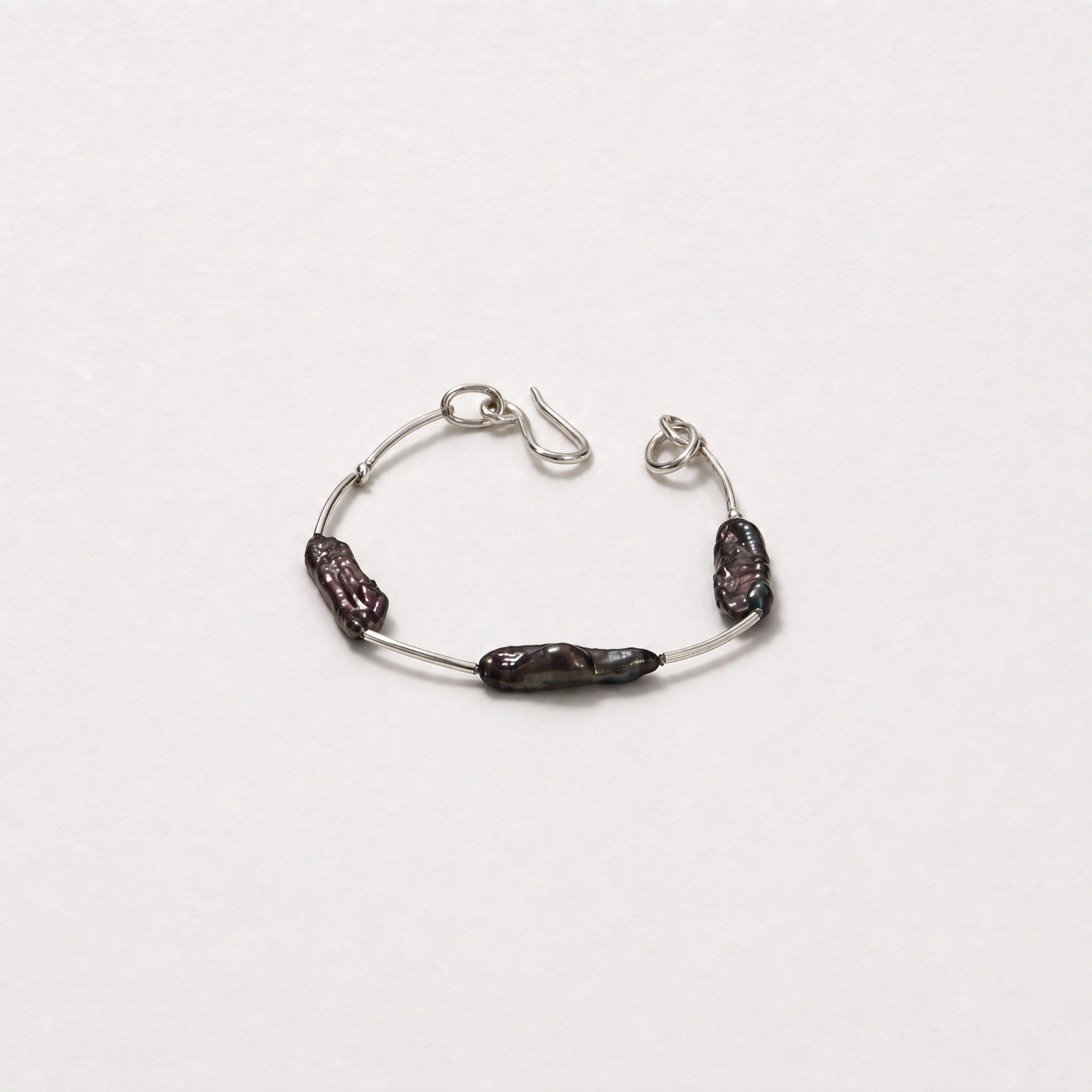 stick pearl purple bracelet