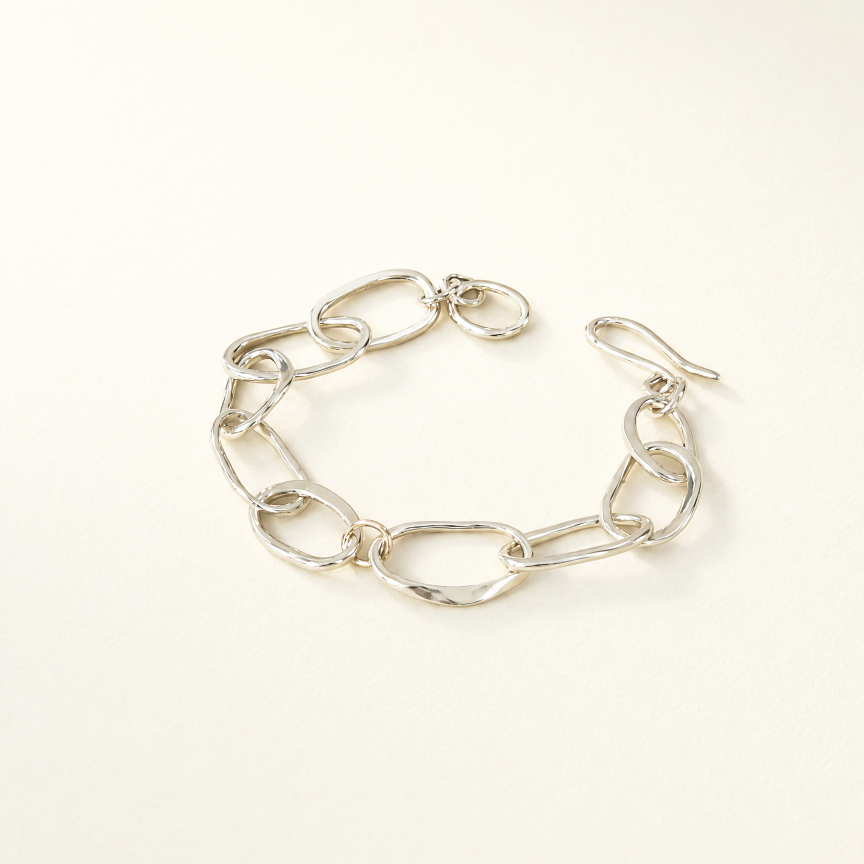 wavy%252Blinks%252Bbracelet.png