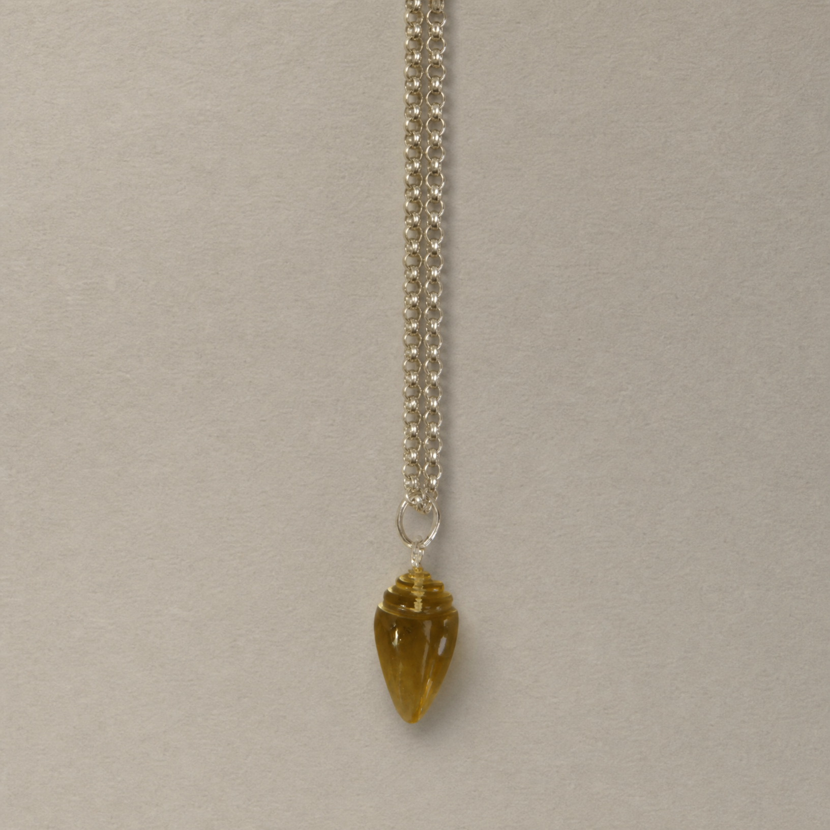lemon quartz shell necklace.png