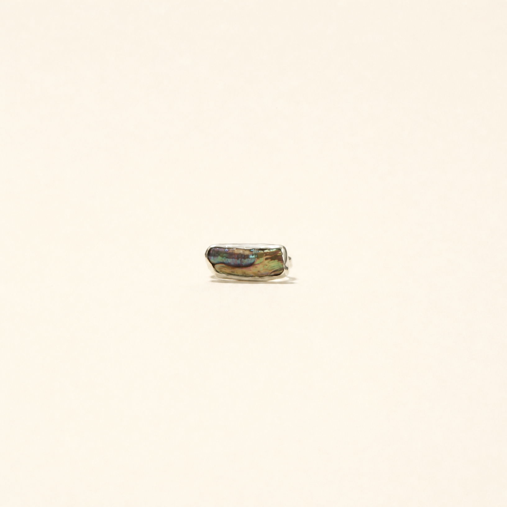 stick pearl purple ring