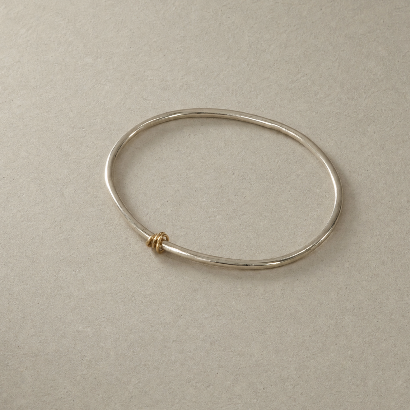 three+ring+bracelet2.png