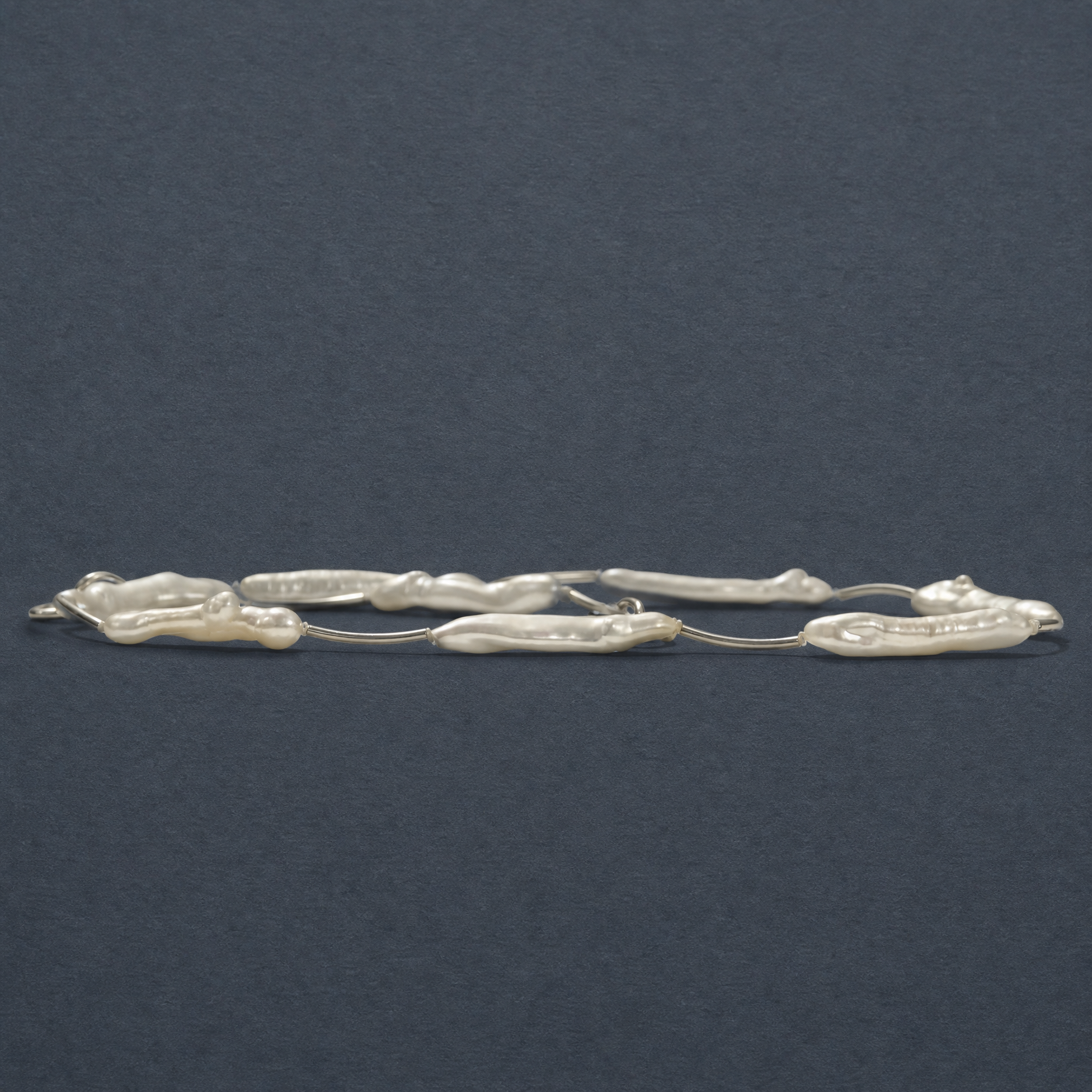 stick pearl white necklace