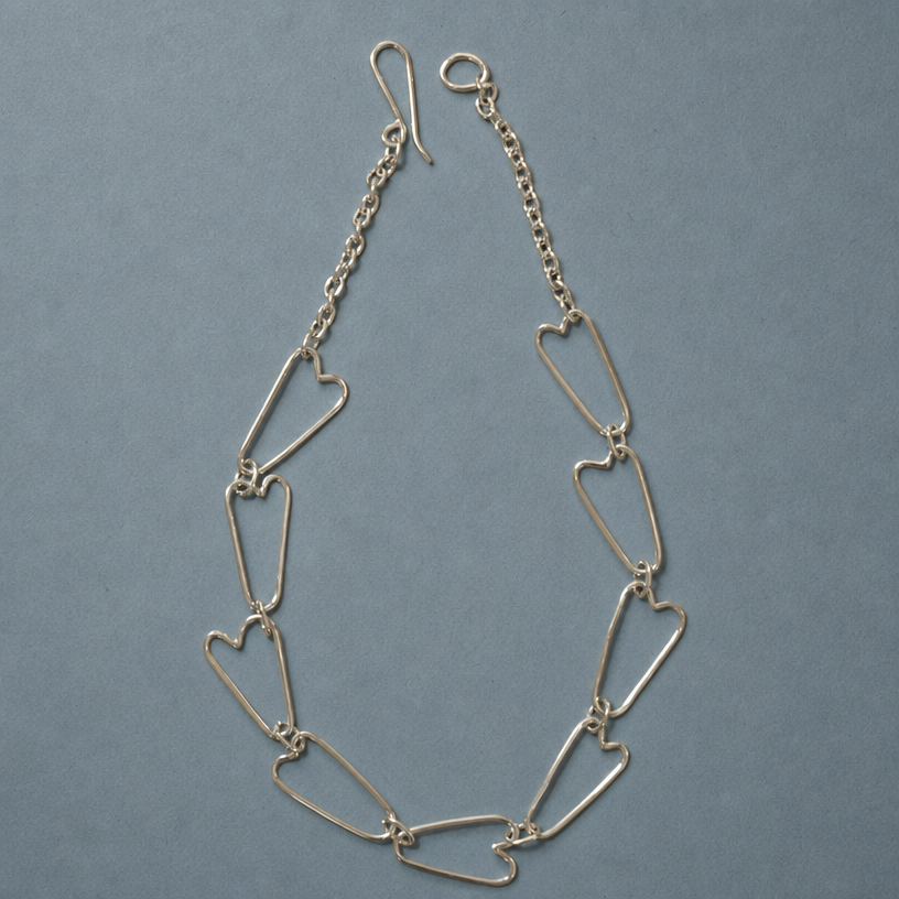 heart link chain necklace