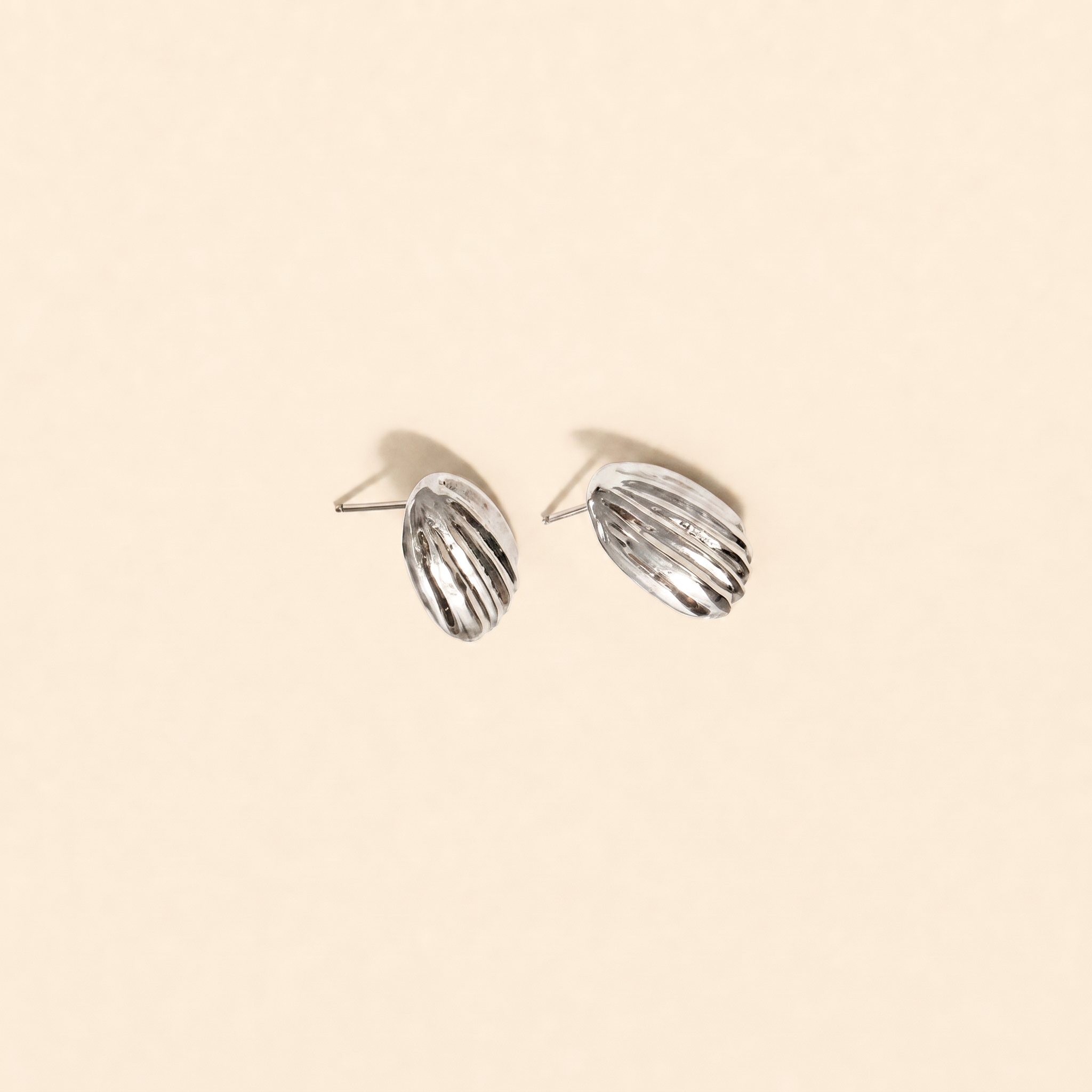 scallop earrings.png