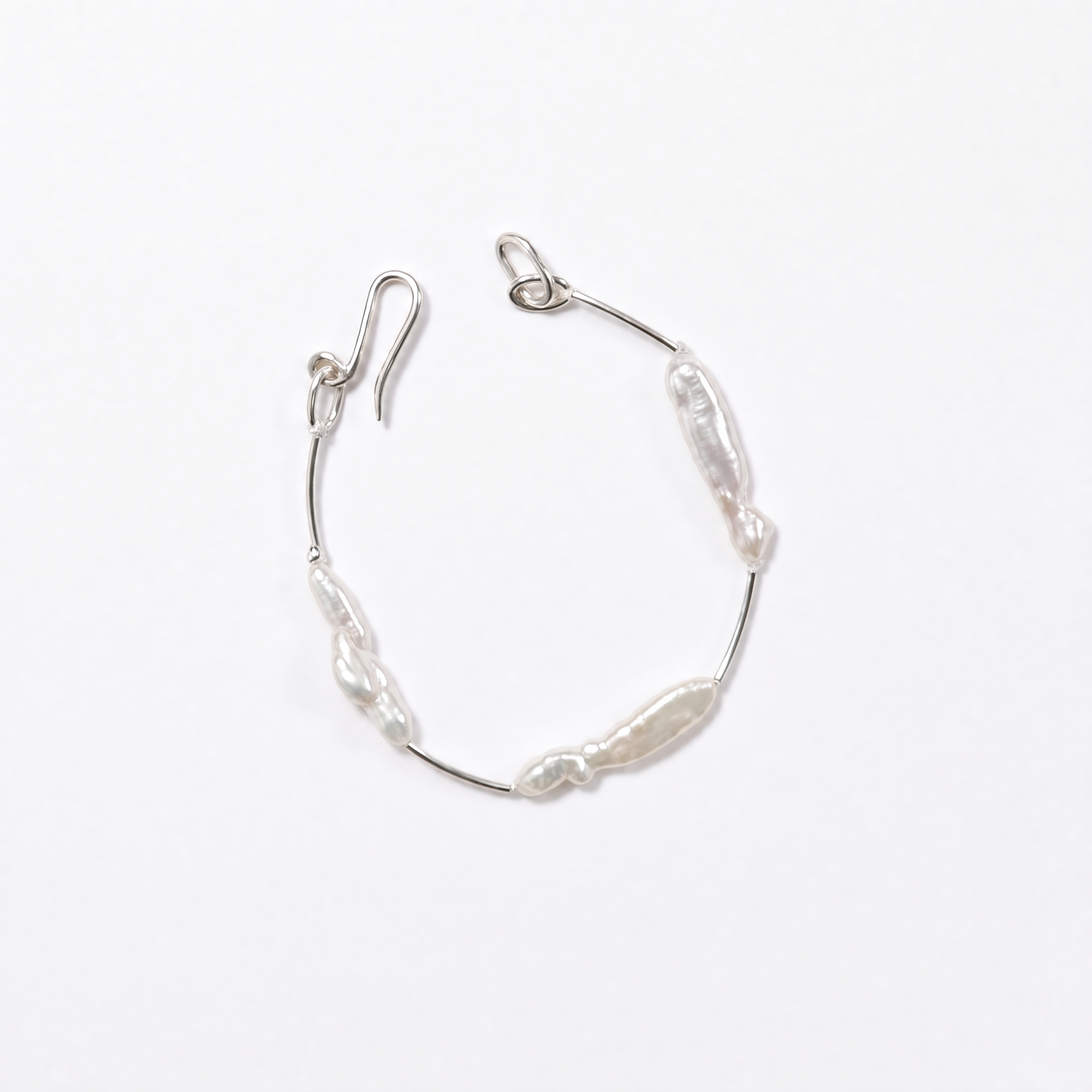 stick pearl white bracelet
