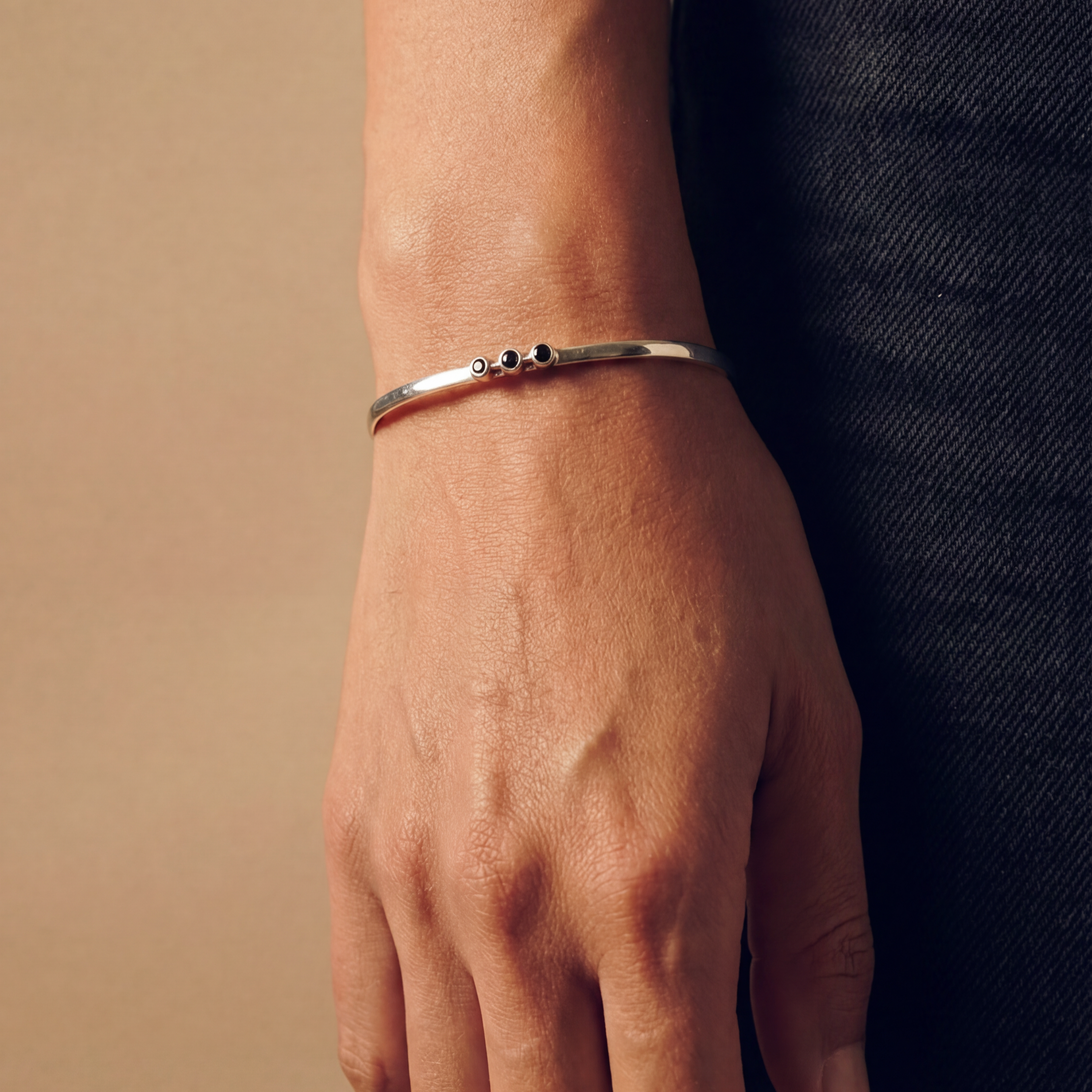 smoky quartz oval bangle