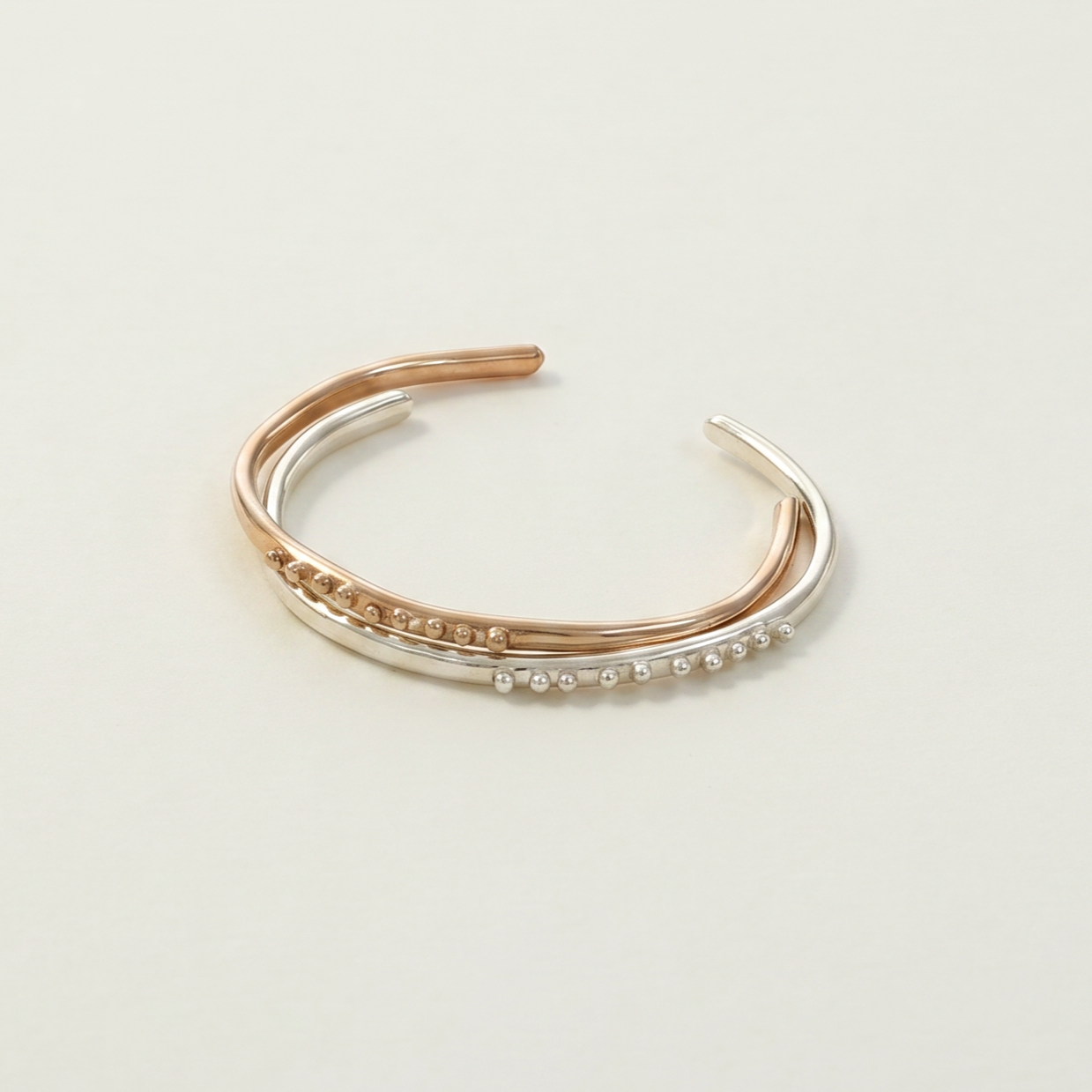 dots cuff silver bronze