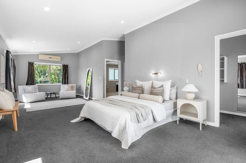Home Staging Hamilton - Real estate home staging for sale to maximise sale with modern, neutral high end pieces.
