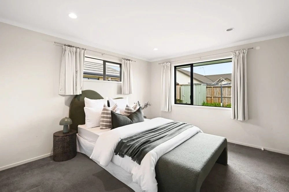 Home Staging Hamilton - Real estate home staging for sale to maximise sale with modern, neutral high end pieces.
