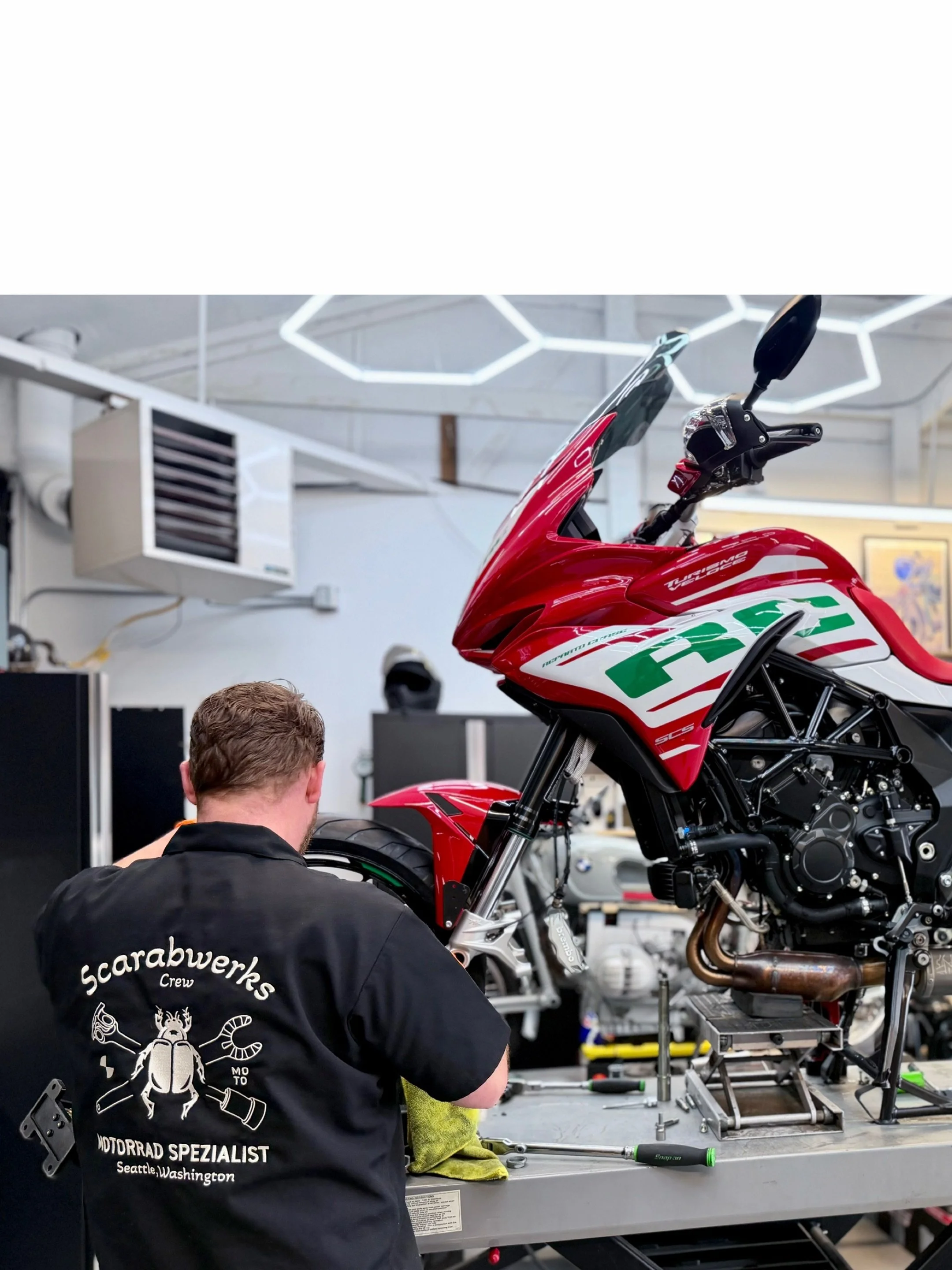 From Portland with love! These Italian machines where driven up 150 miles to be seen by the Pope himself &hellip; Logan is ragarded as the new era of Italian bike mechanics. With his focus and specialty in MV AGUSTA and Ducati, people would travel fa
