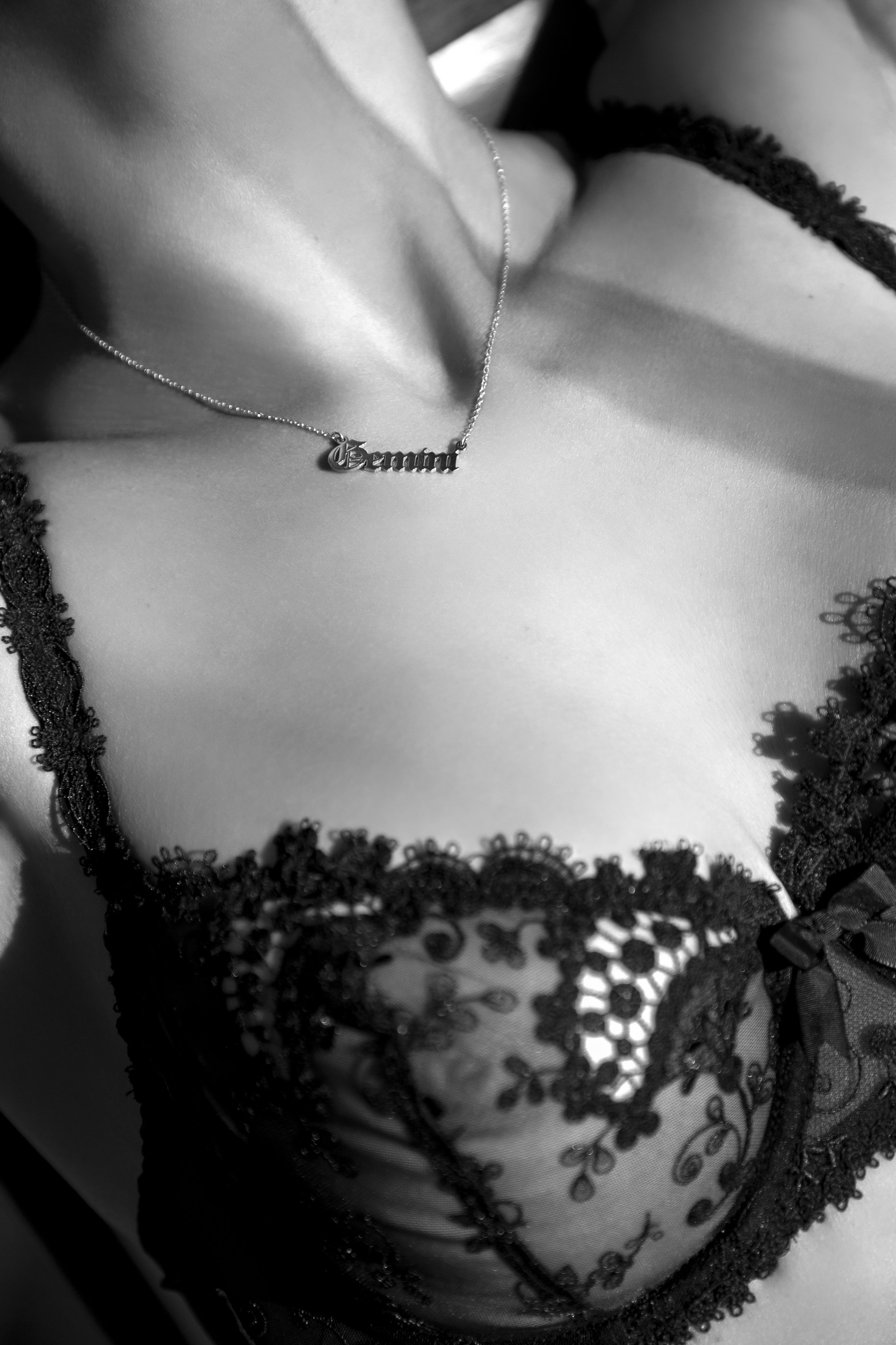 Boudoir Sydney-Elyn Photography-LH-33.jpg