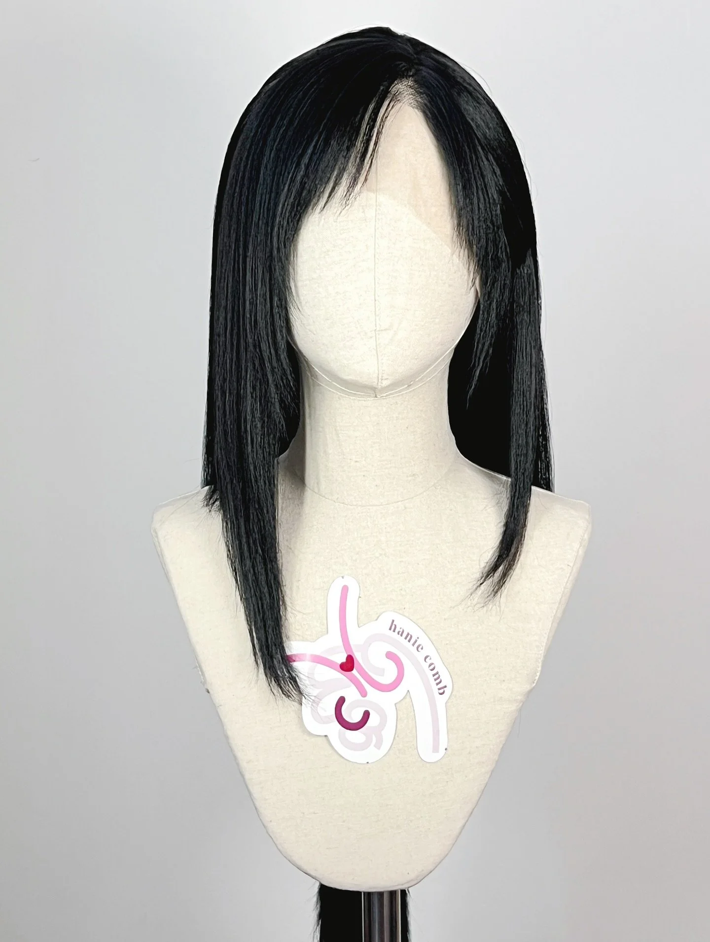 Tifa Lockhart from Final Fantasy 7 Remake 

Styled with a lace front wig

#wigstyling #wigcommission #cosplaywig