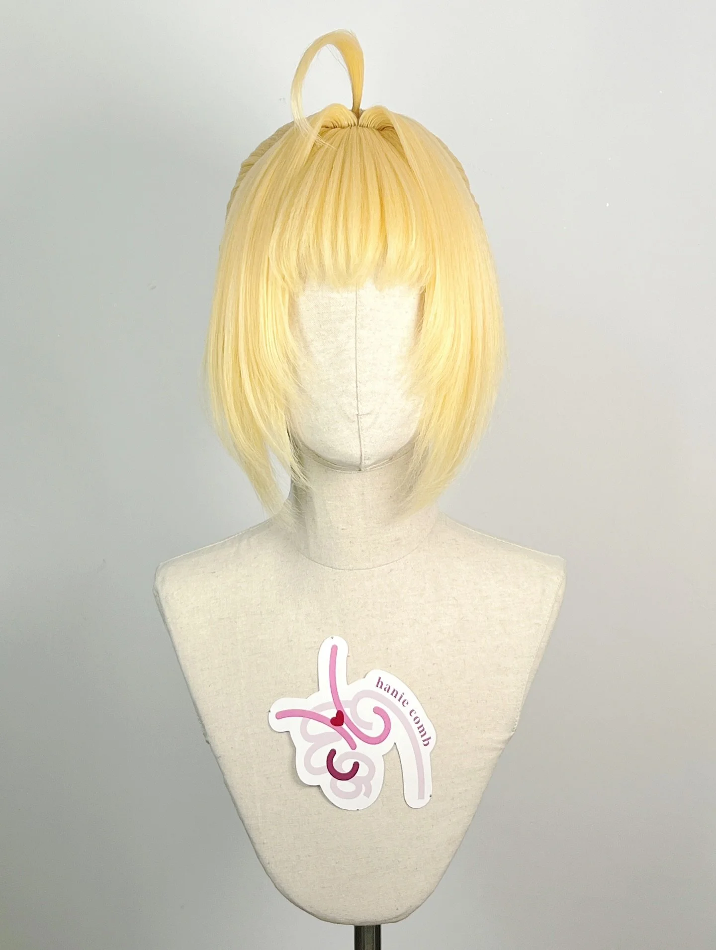 Nero Claudius from Fate/Grand Order

Wig made with detachable bun and ahoge for compact shipping during cosplay events