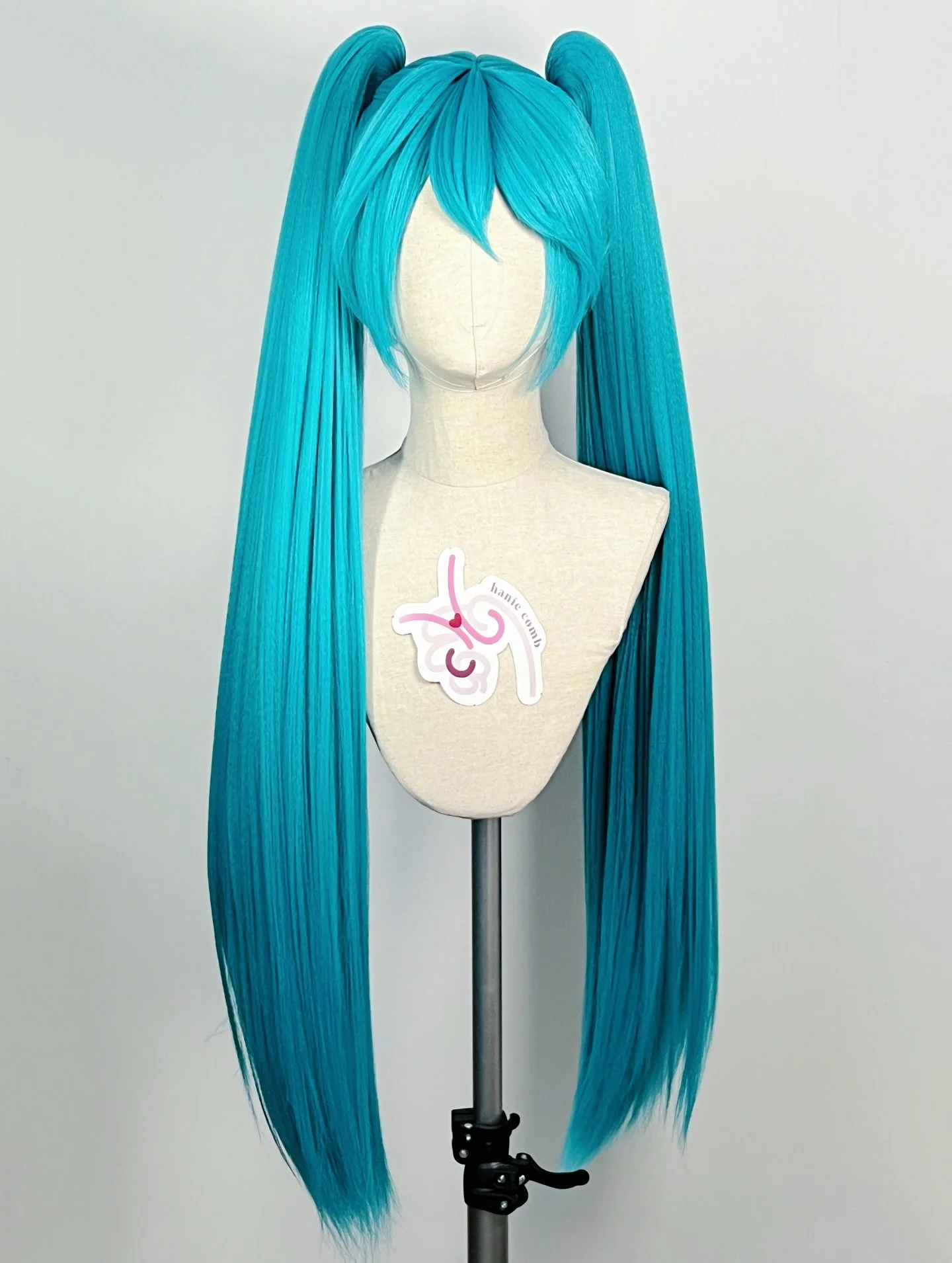 Hatsune Miku from Vocaloid

Finally styled the default version of Miku&rsquo;s wig! We&rsquo;ve done multiple versions of her but never the default one, so we&rsquo;re glad to finally be able to make this one happen 💙